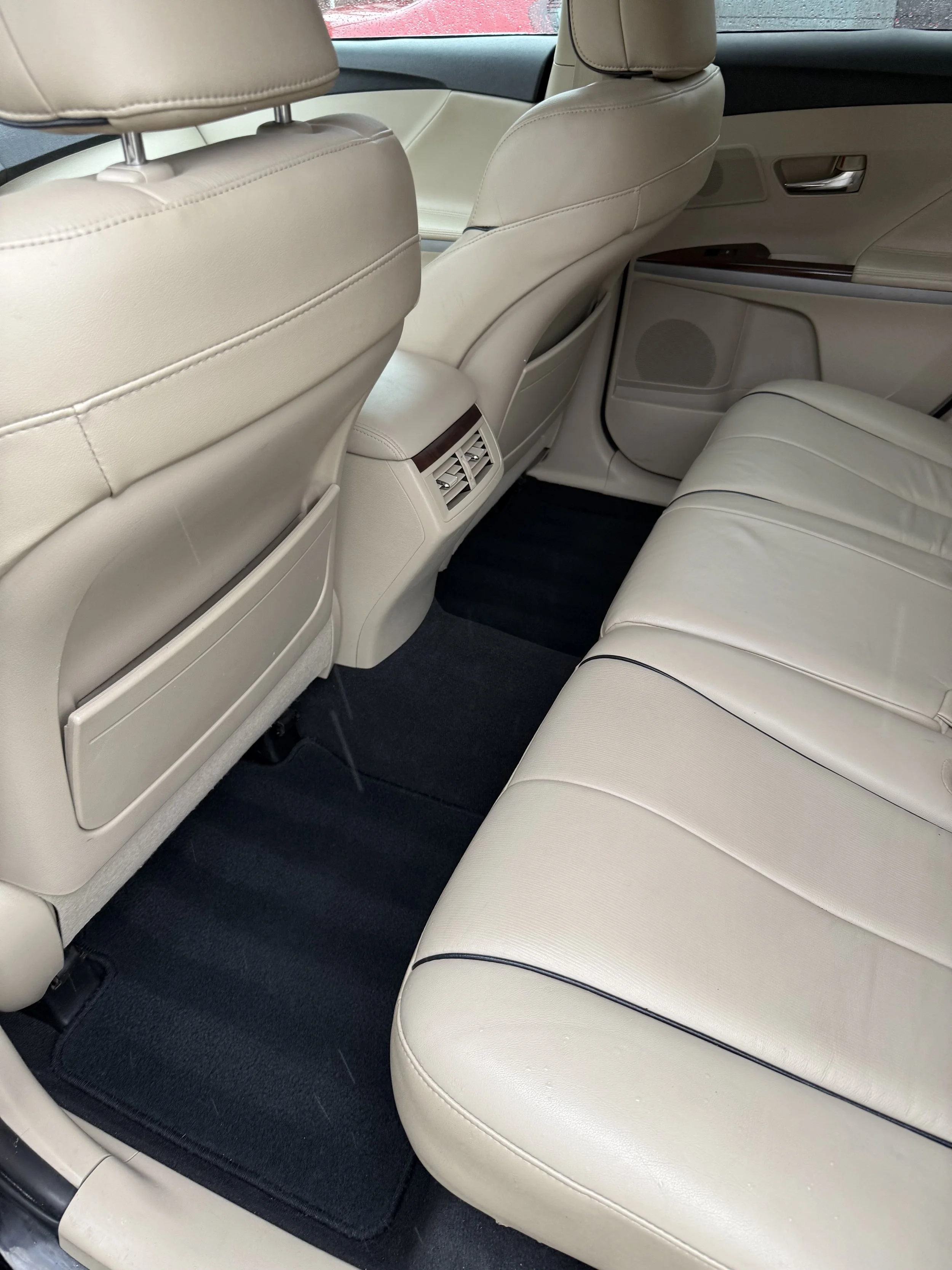 auto-detailing-service-pennsylvania-deep-clean-interior-exterior (2).jpeg (Copy)