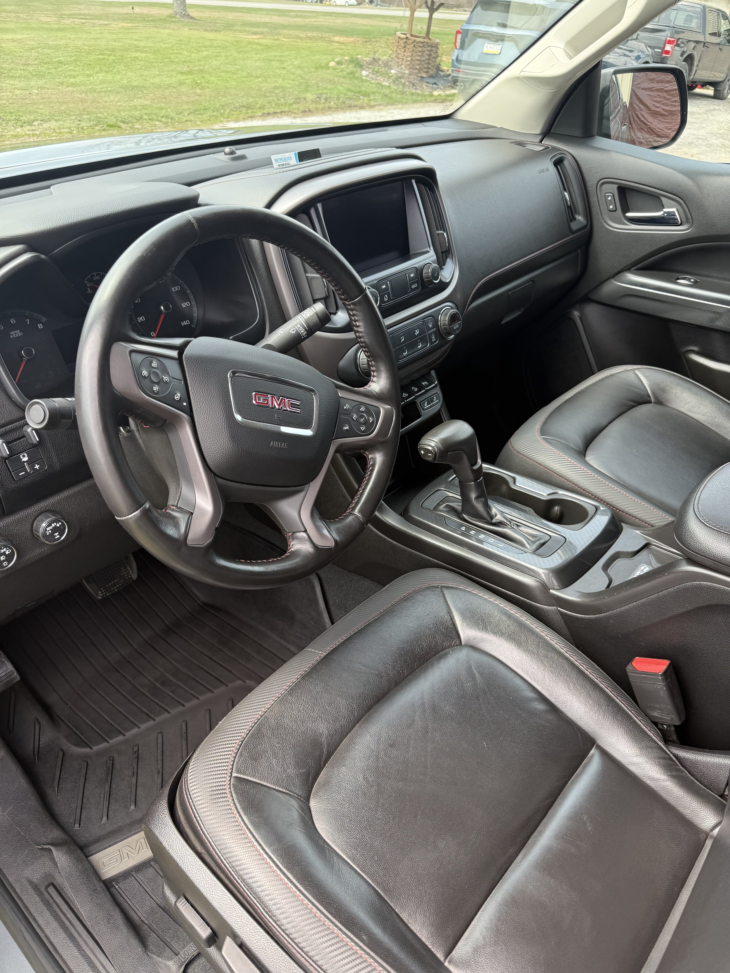 mobile-car-detailing-service-new-bethlehem-pa-at-home-cleaning (2).jpeg