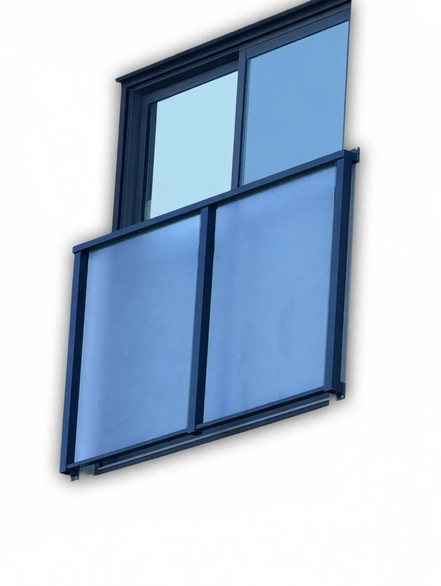 Glass Juliet