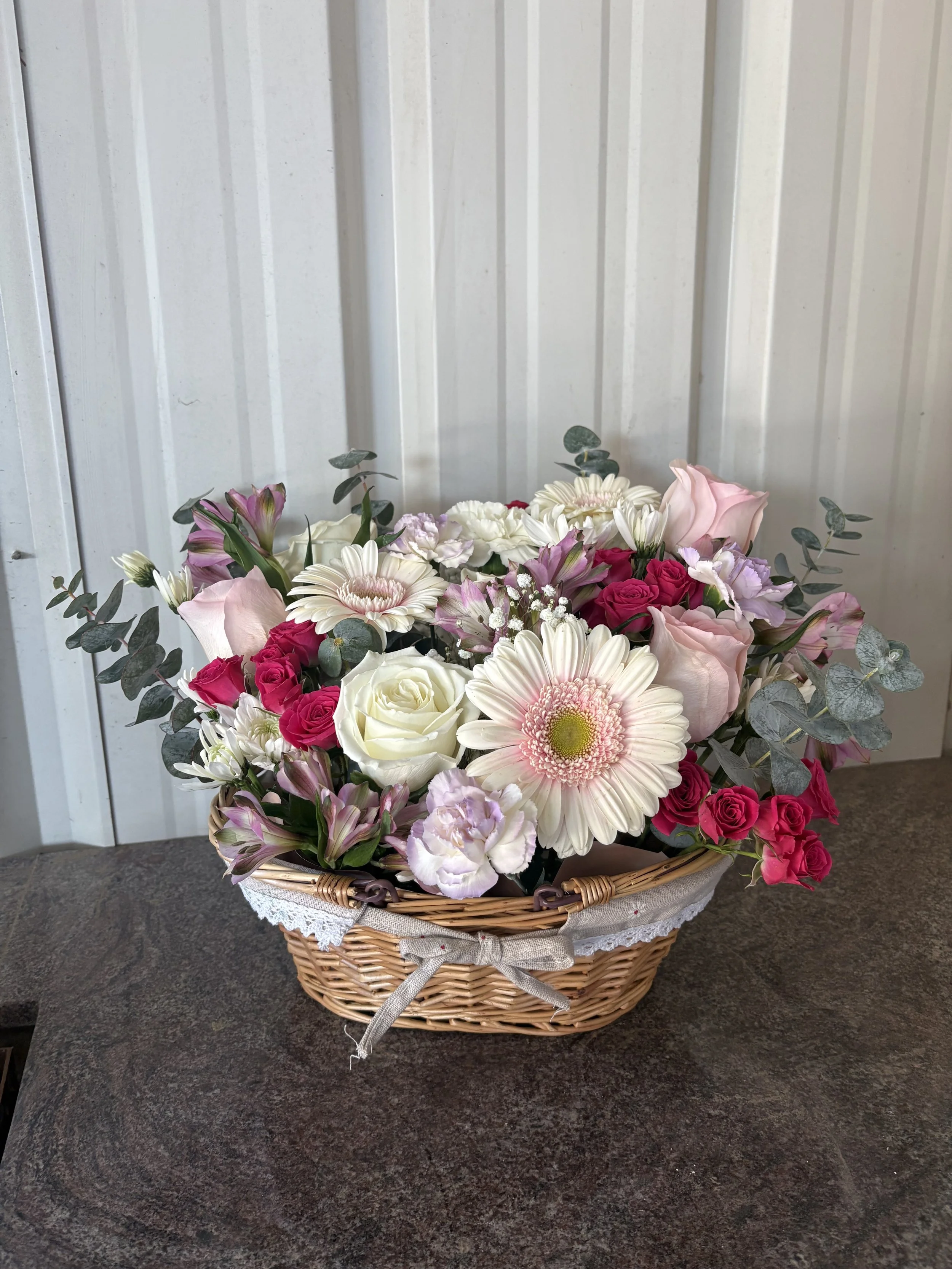 Wicker basket