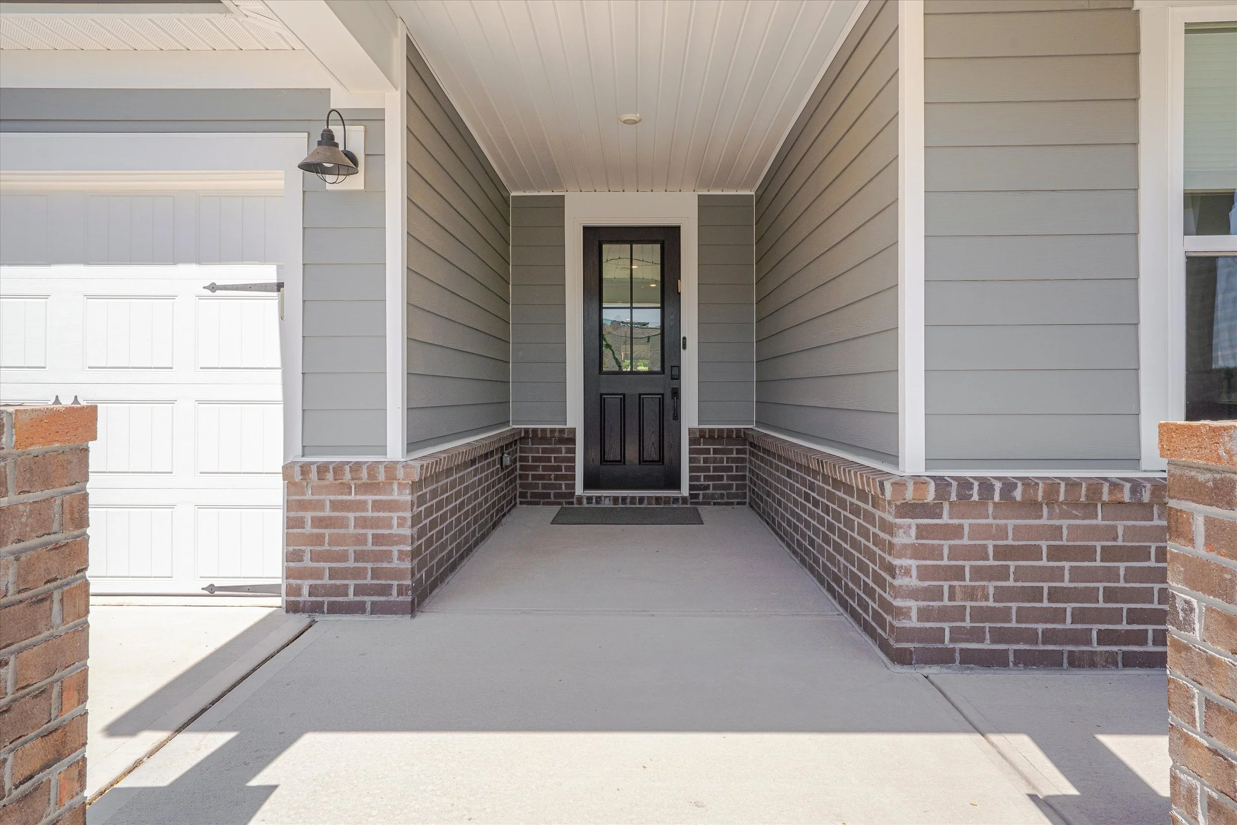 04-1501 Carolina Park Drive-4.jpg