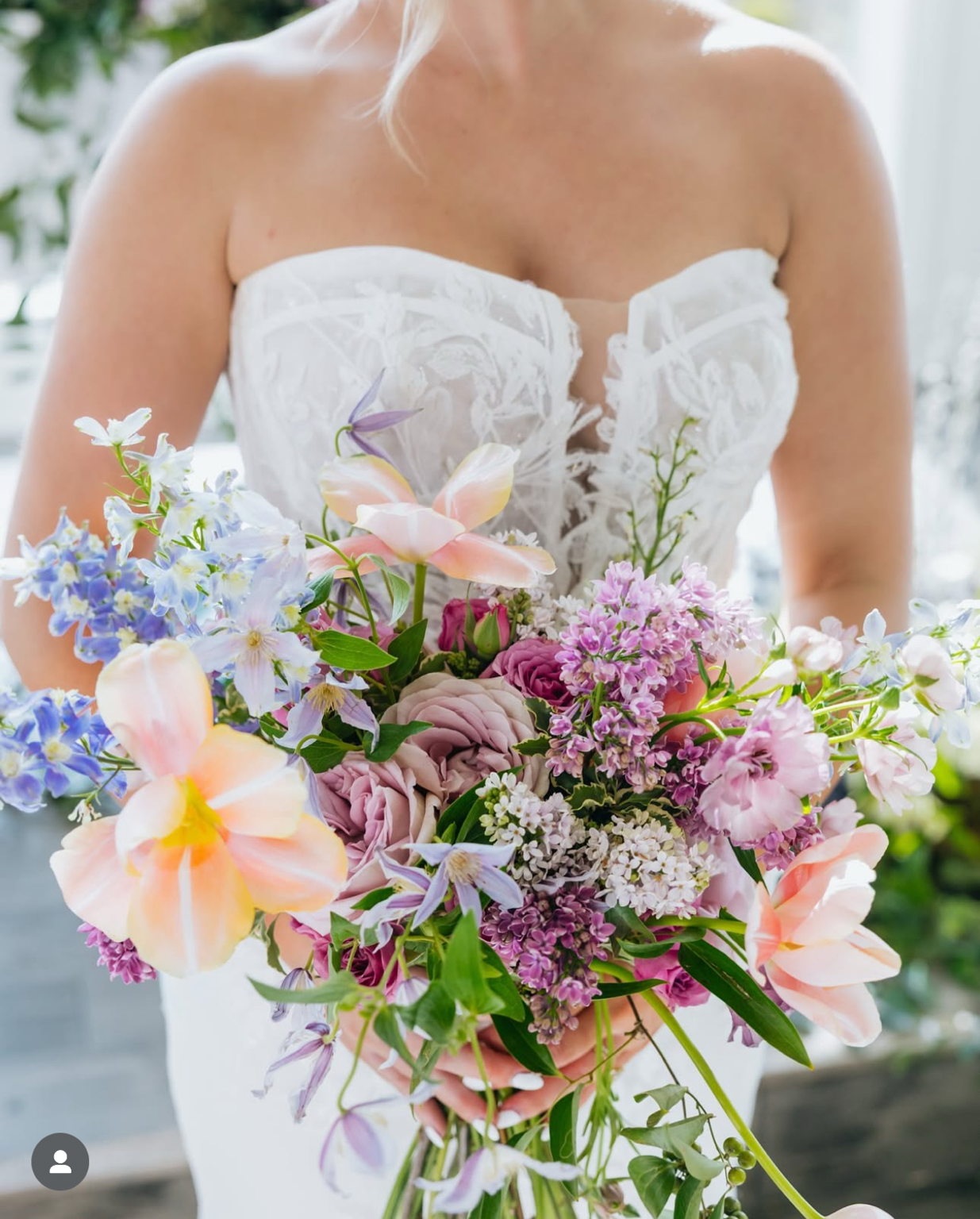 bridal bouquet airy.PNG