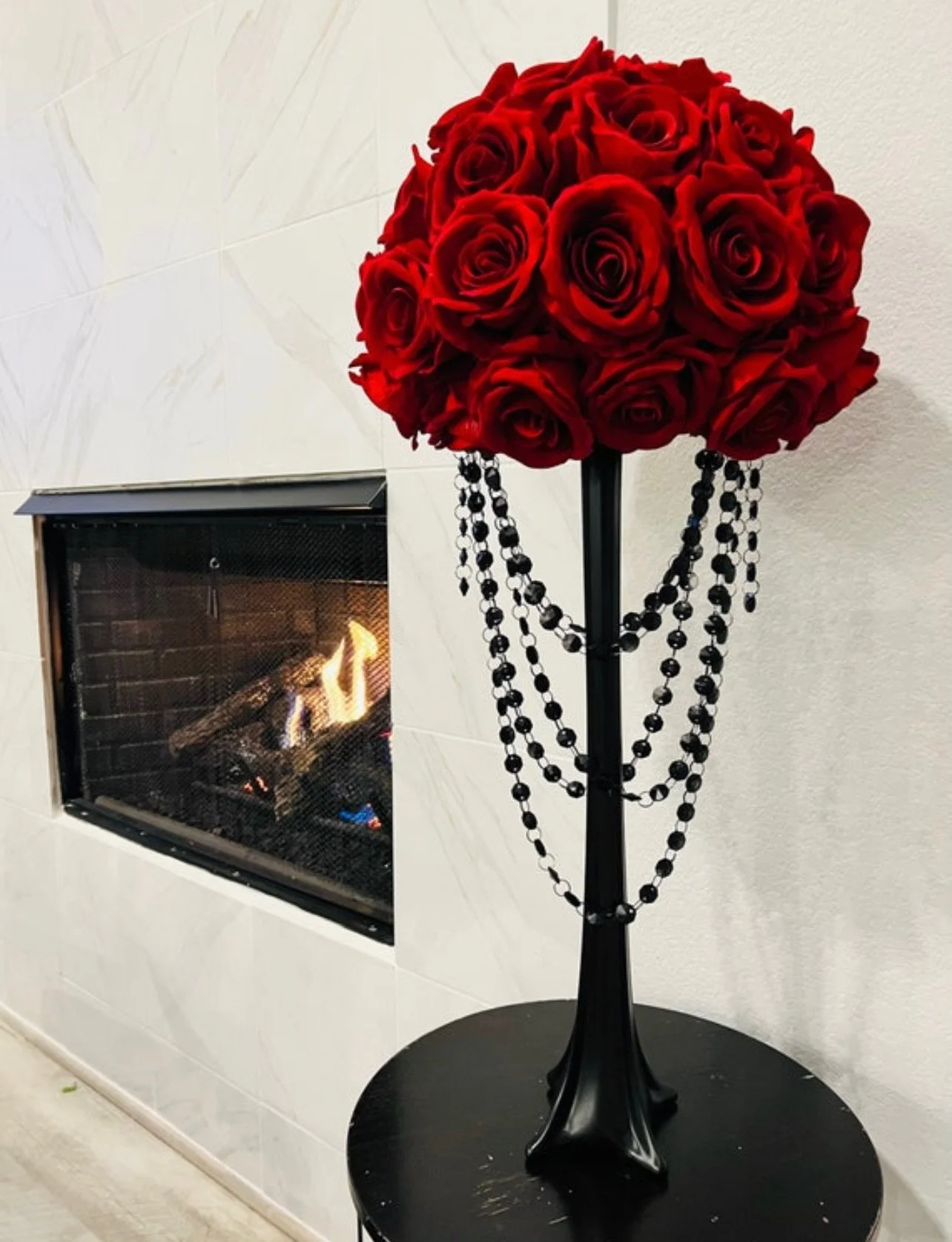 Romance Red rose centerpieces.jpeg