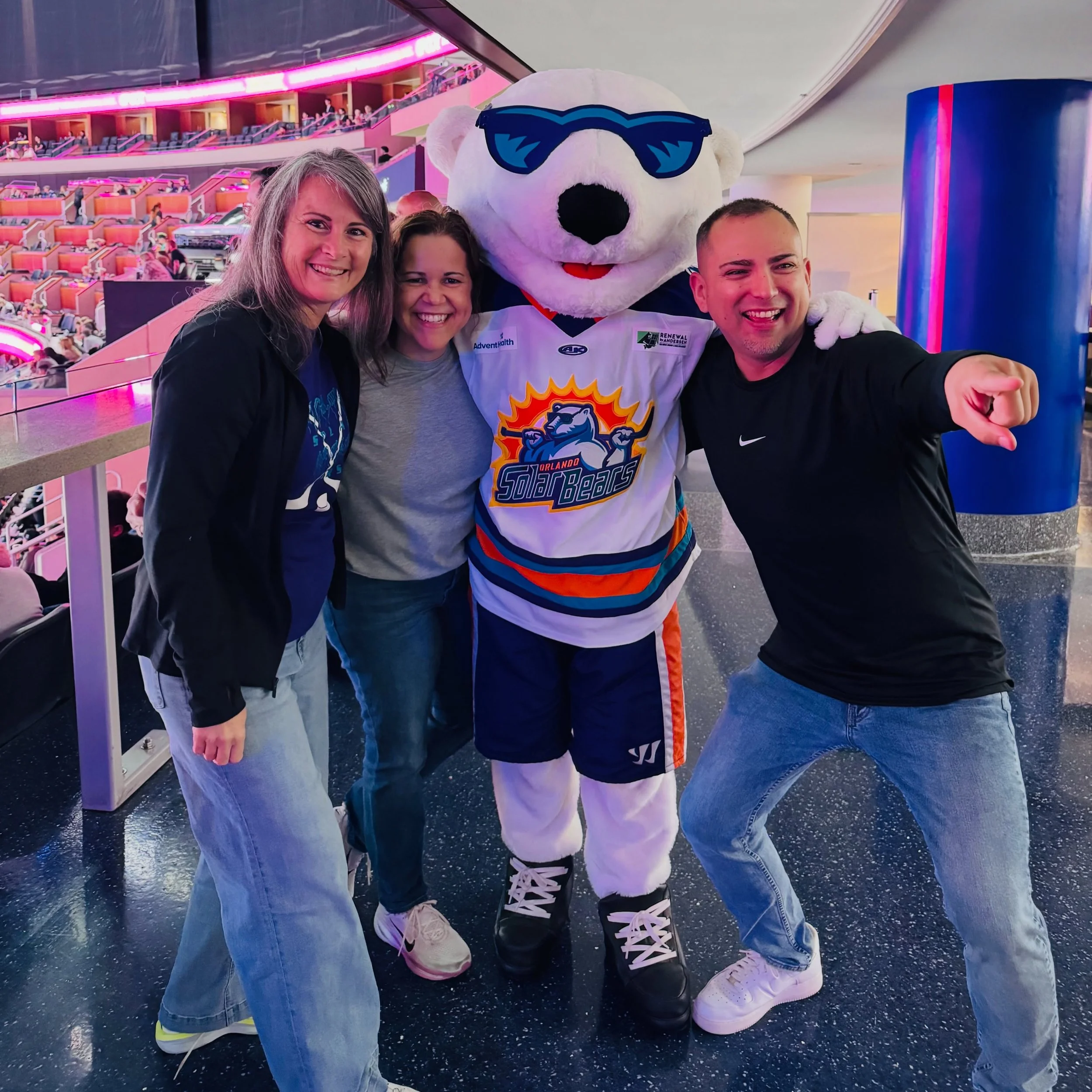 The only officials we trust tonight? The @deaffloridaorg leadership team. Shades approved. 😎

We spent all night making sure everyone else got their picture, then realized we didn&rsquo;t have one of us! So we tracked down the coolest bear in Orland