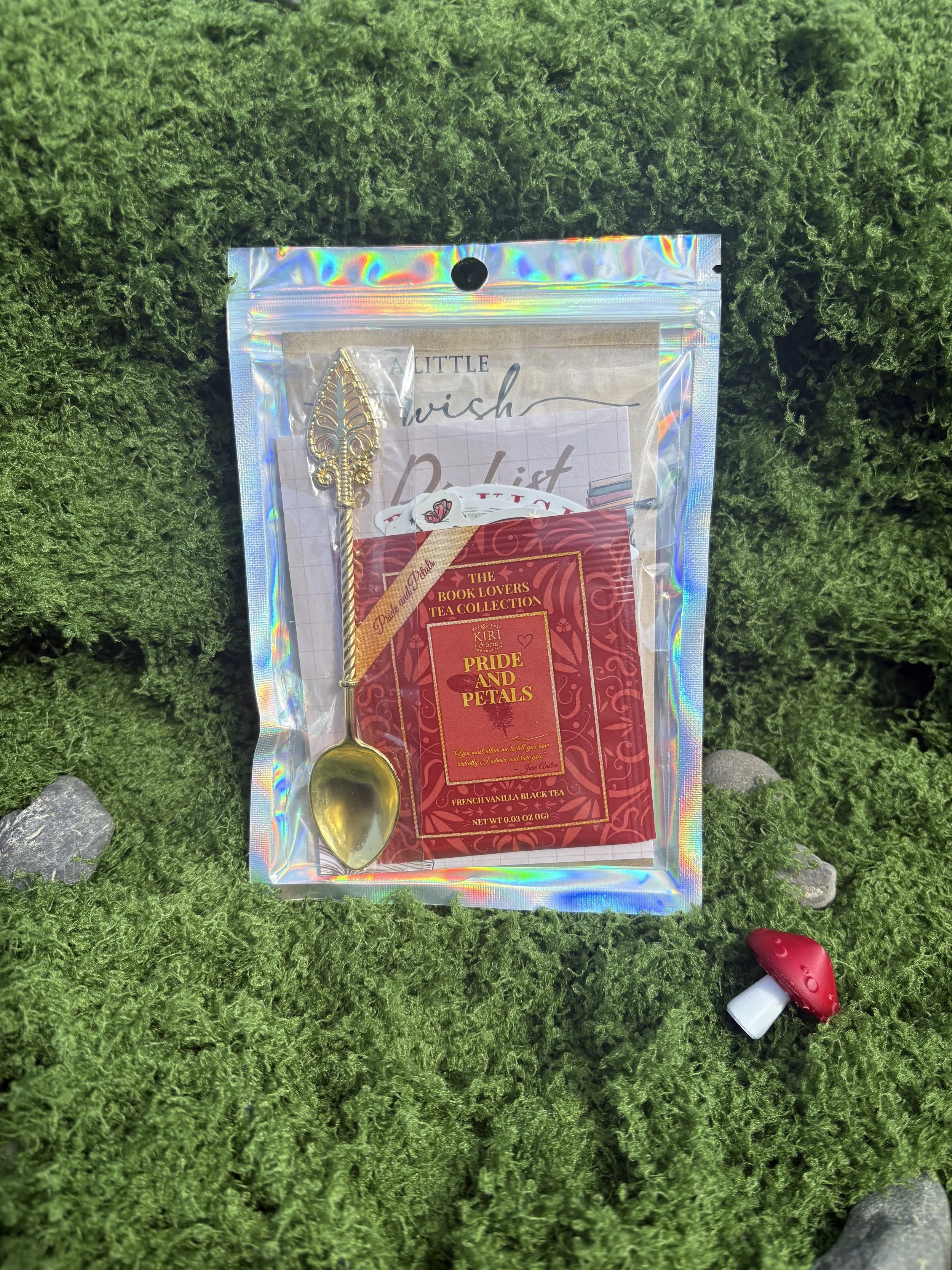 Cozy Reader Mini Gift Set 📖✨
