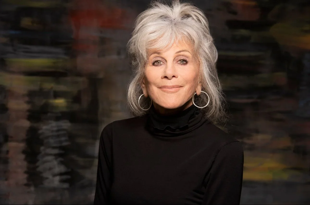 Art in Illusion: A Conversation with Iconic Photographer and Artist Lynn Goldsmith