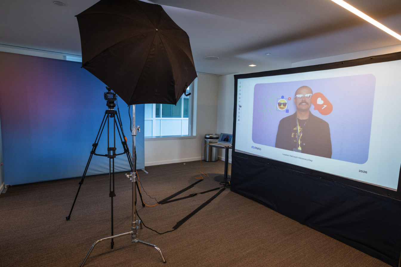 Interactive photo booth, with Meta branded assets and ability to create content for the small business owners who were attending the event.