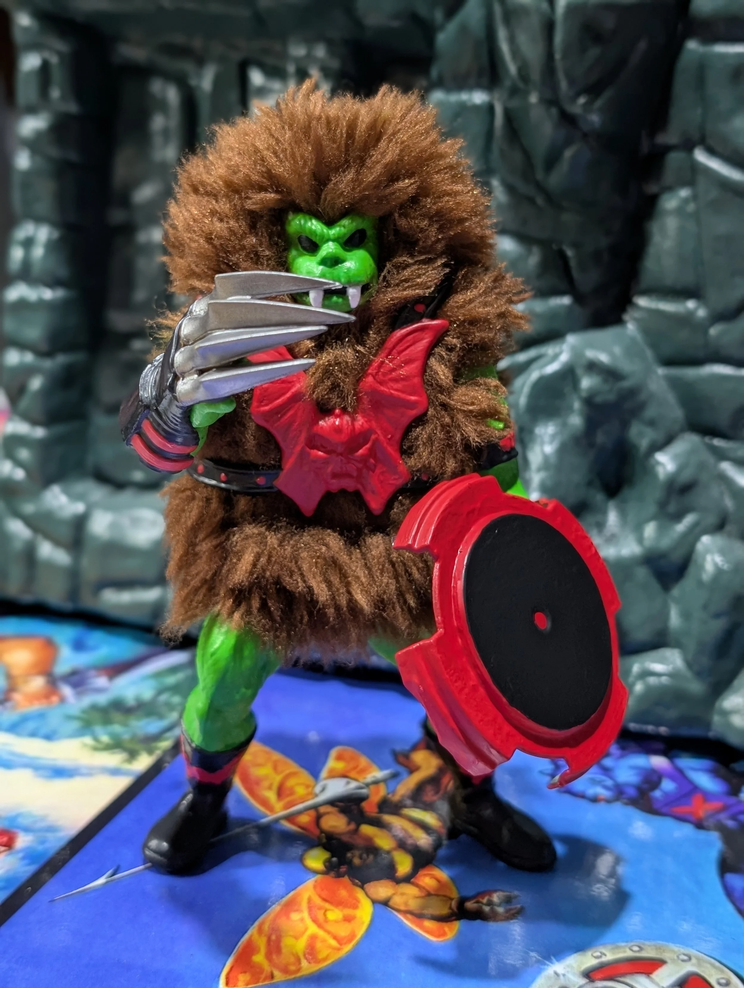 Glow in Blacklight Grizzlor
