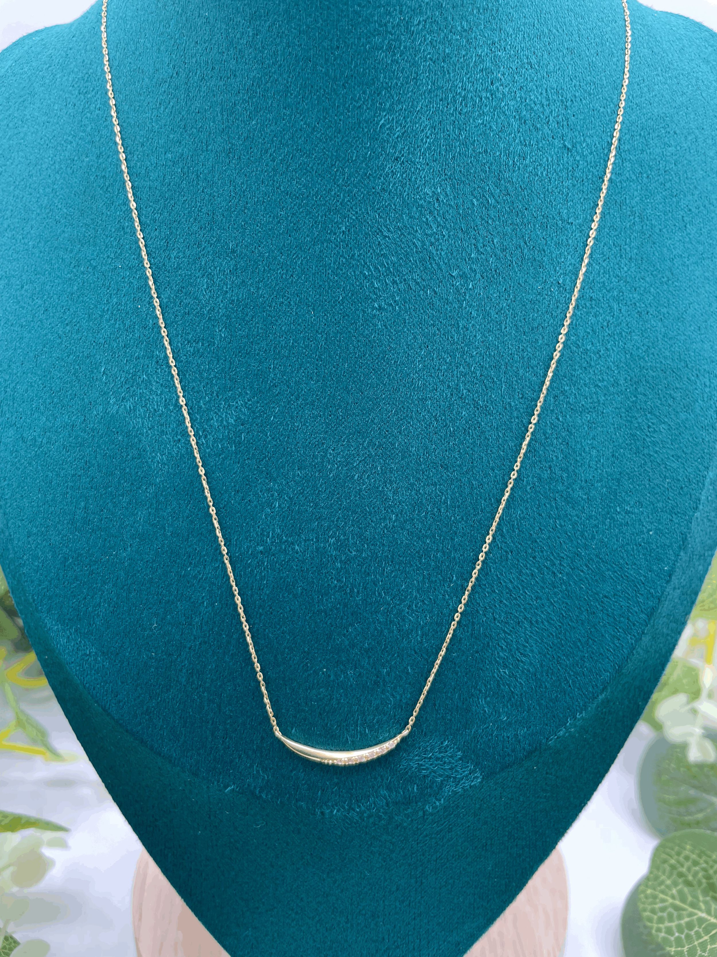 18k Gold Smile Pendant Necklace