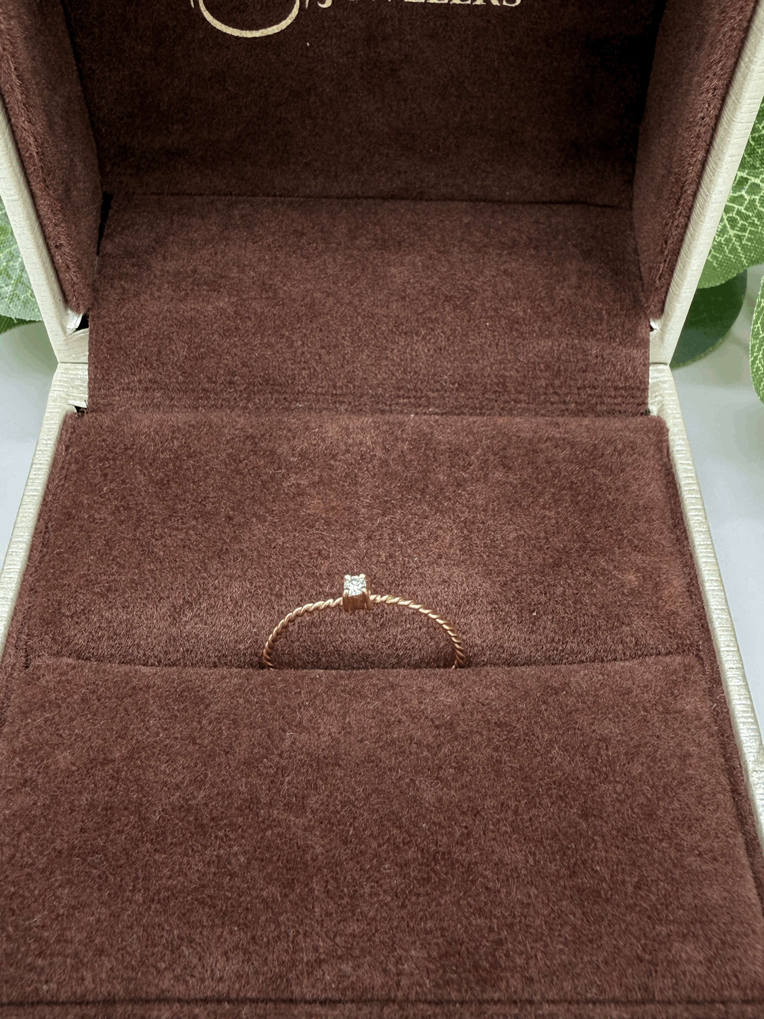 18k Solid Gold Diamond Ring