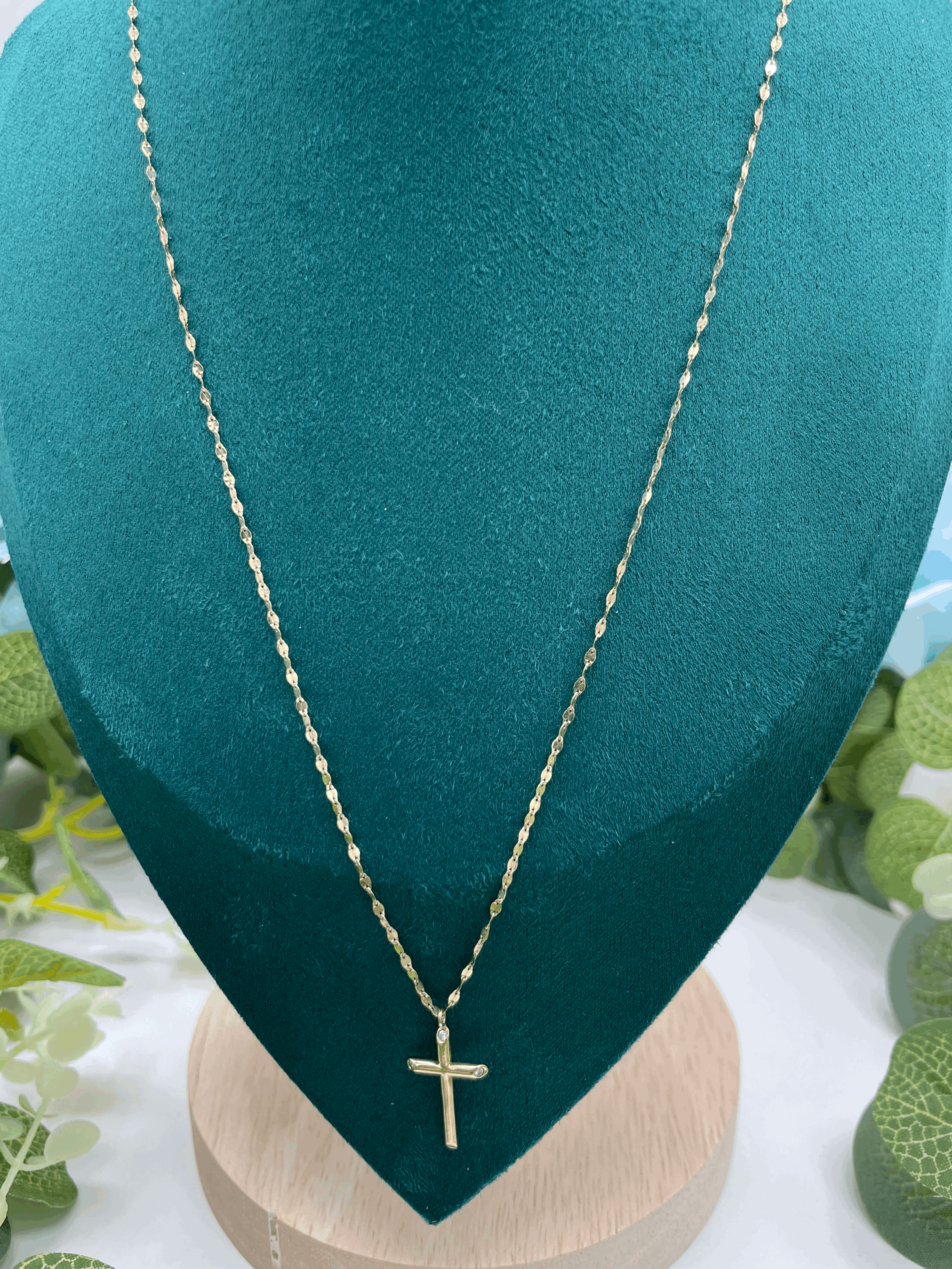 Diamond Cross Pendant in 10k Gold Necklace