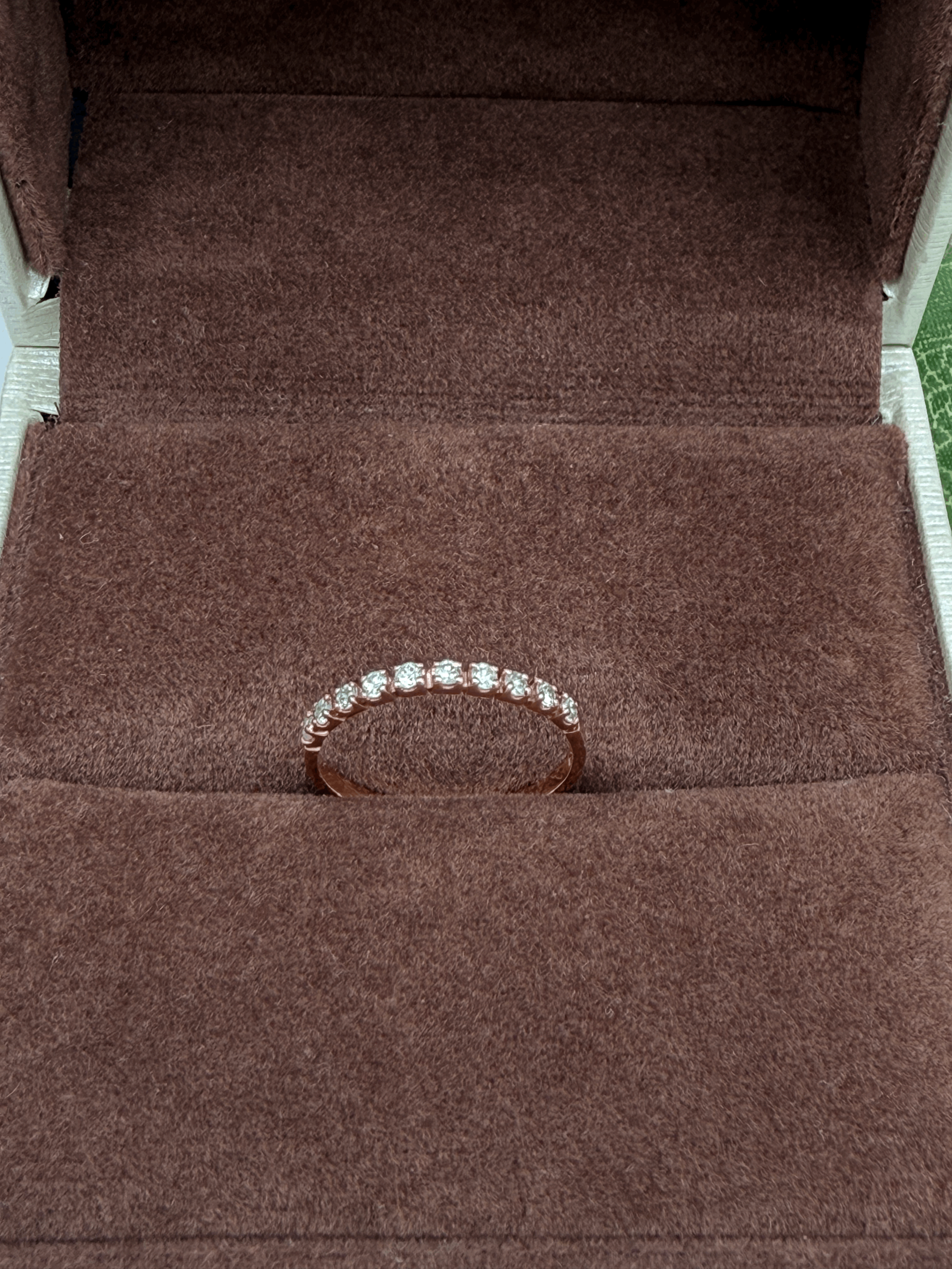 Classic Diamond Ring in 10k Solid Gold