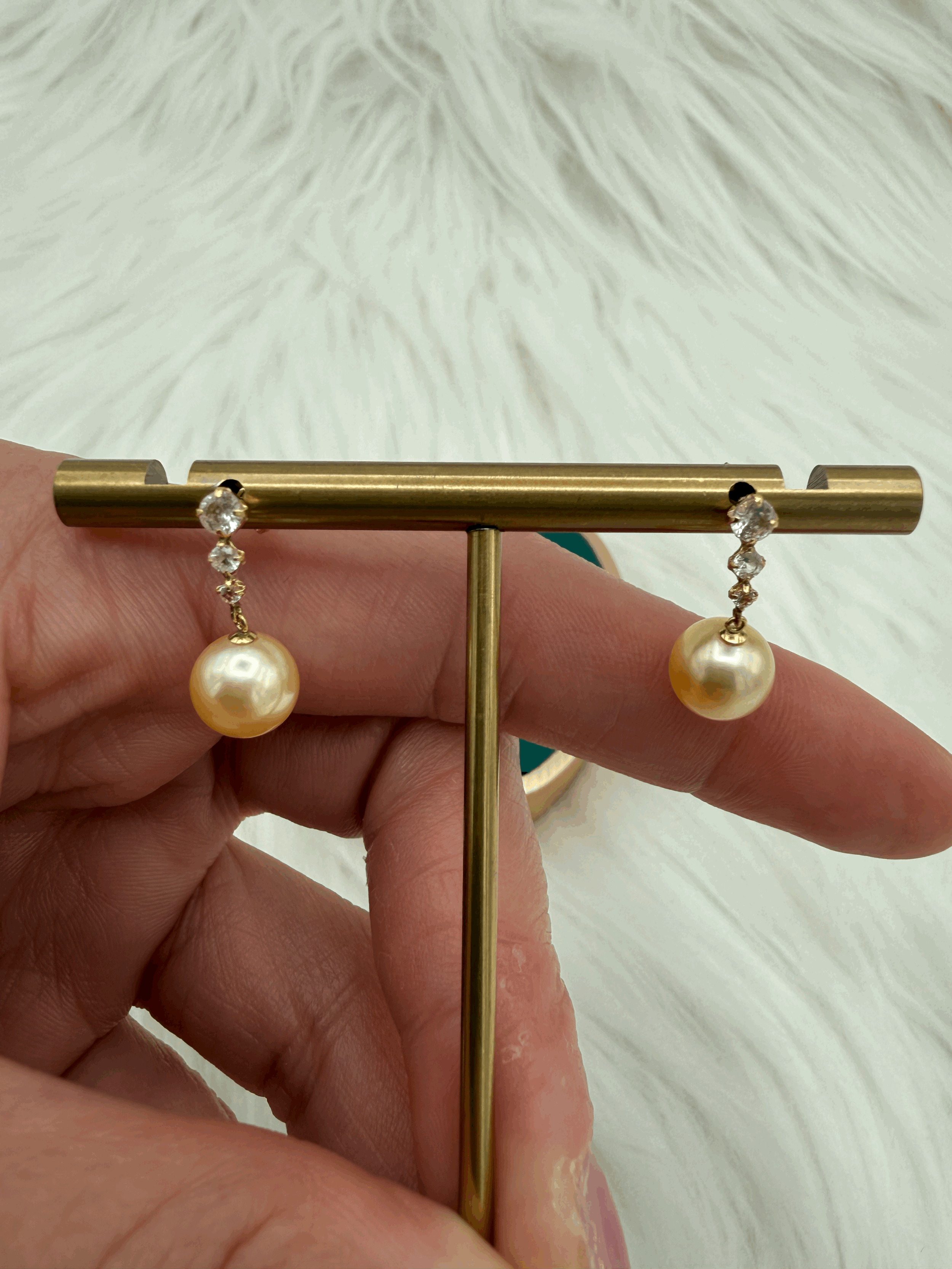 18K SOLID GOLD PEARL EARRINGS