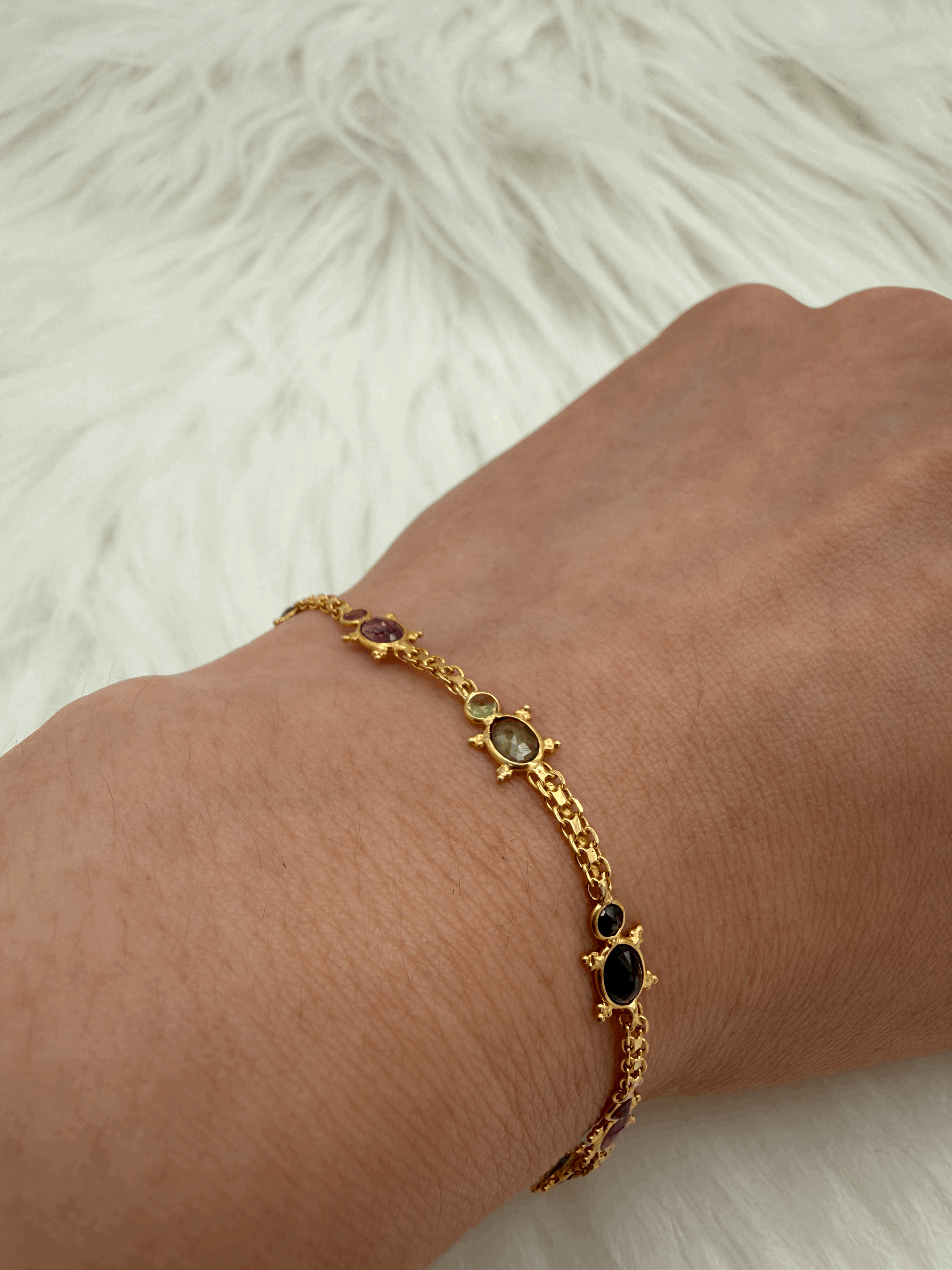 18K SOLID GOLD MULTICOLOR TURTLE STONE BRACELET