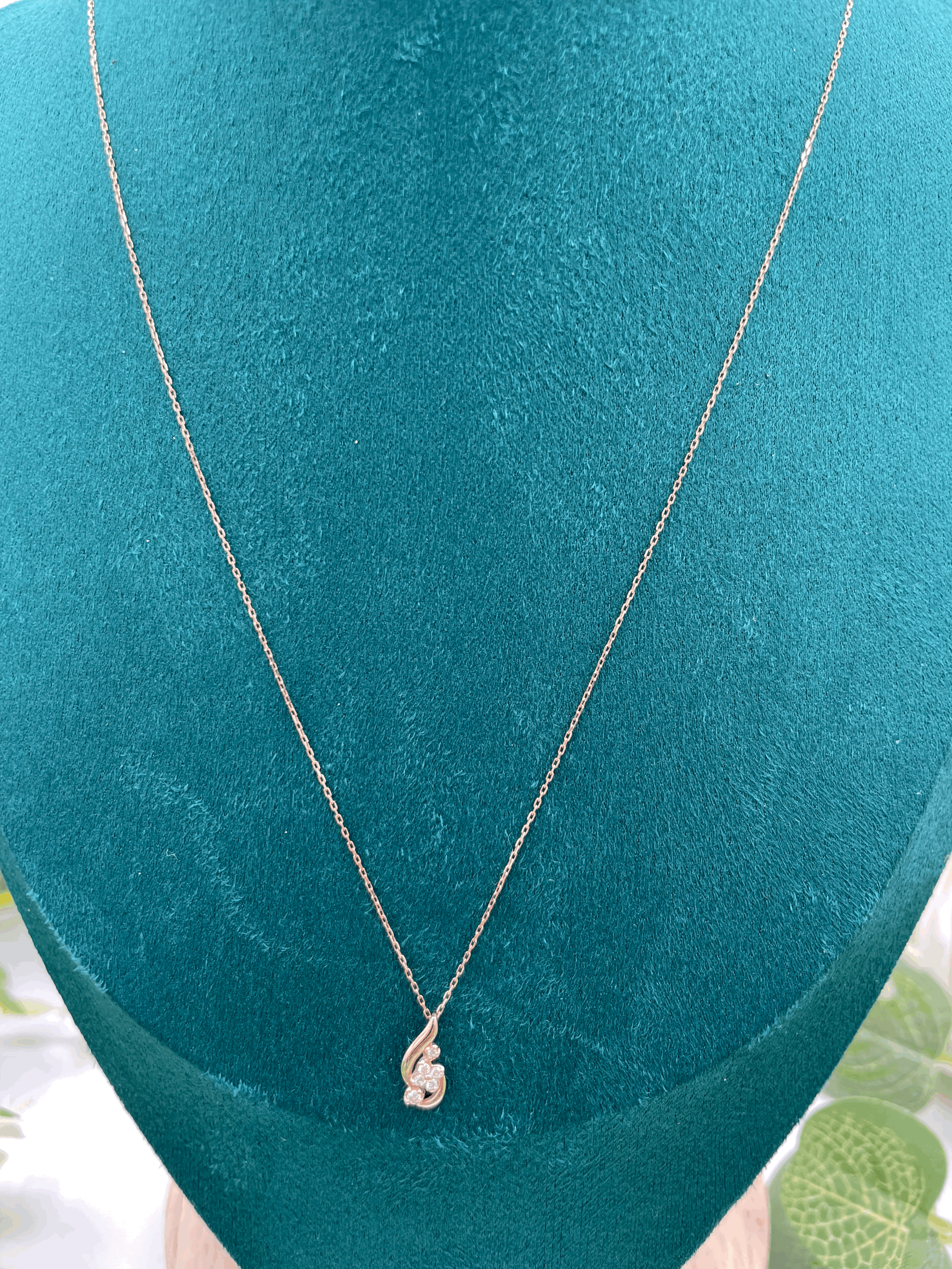 Timeless Elegance 10k Rose Gold Diamond Pendant Necklace