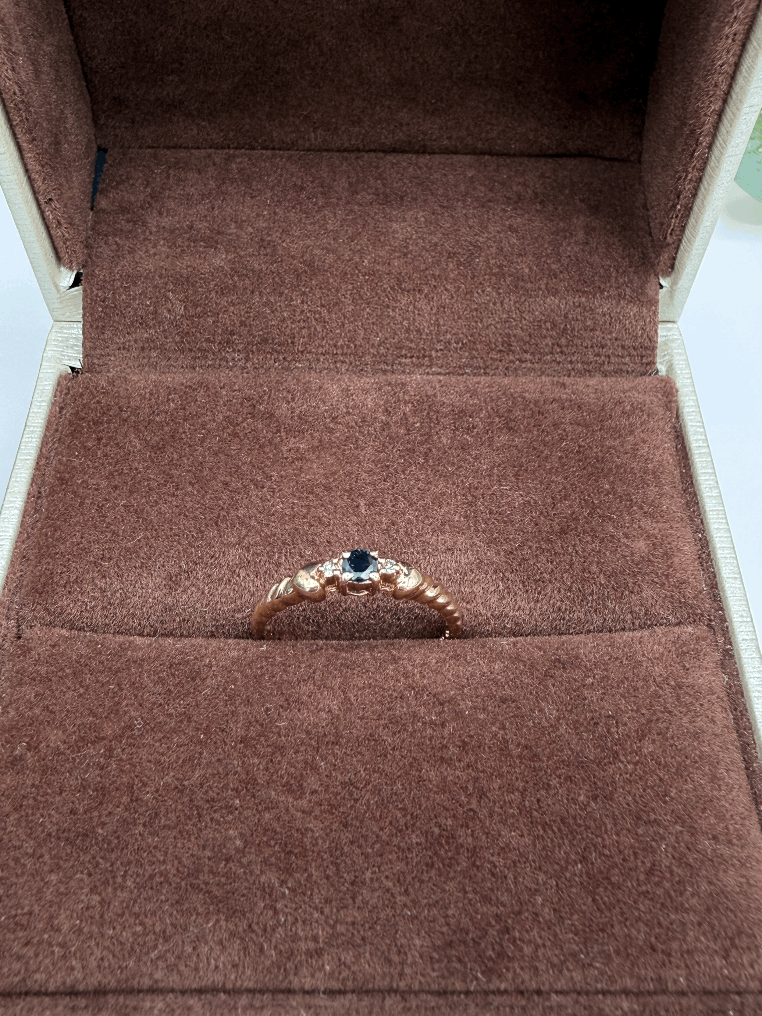 9k Solid Gold and Deep Blue  Diamond Ring