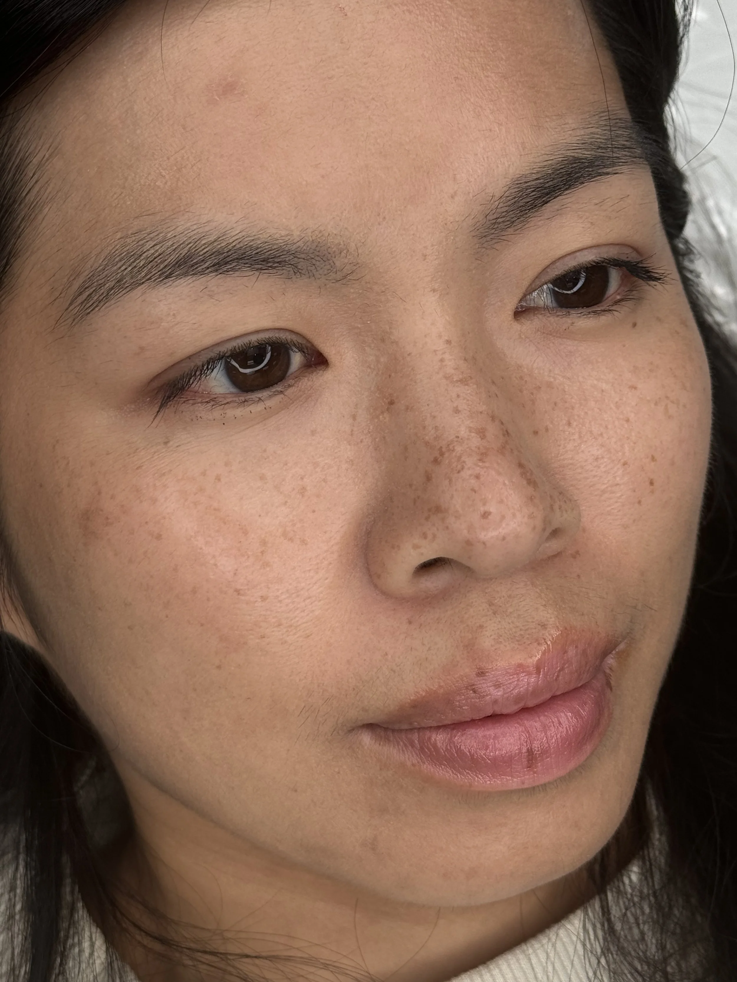 Before photo of a client's eyebrows before permanent makeup at Beauty Ink by Carmen in Burbank, CA
