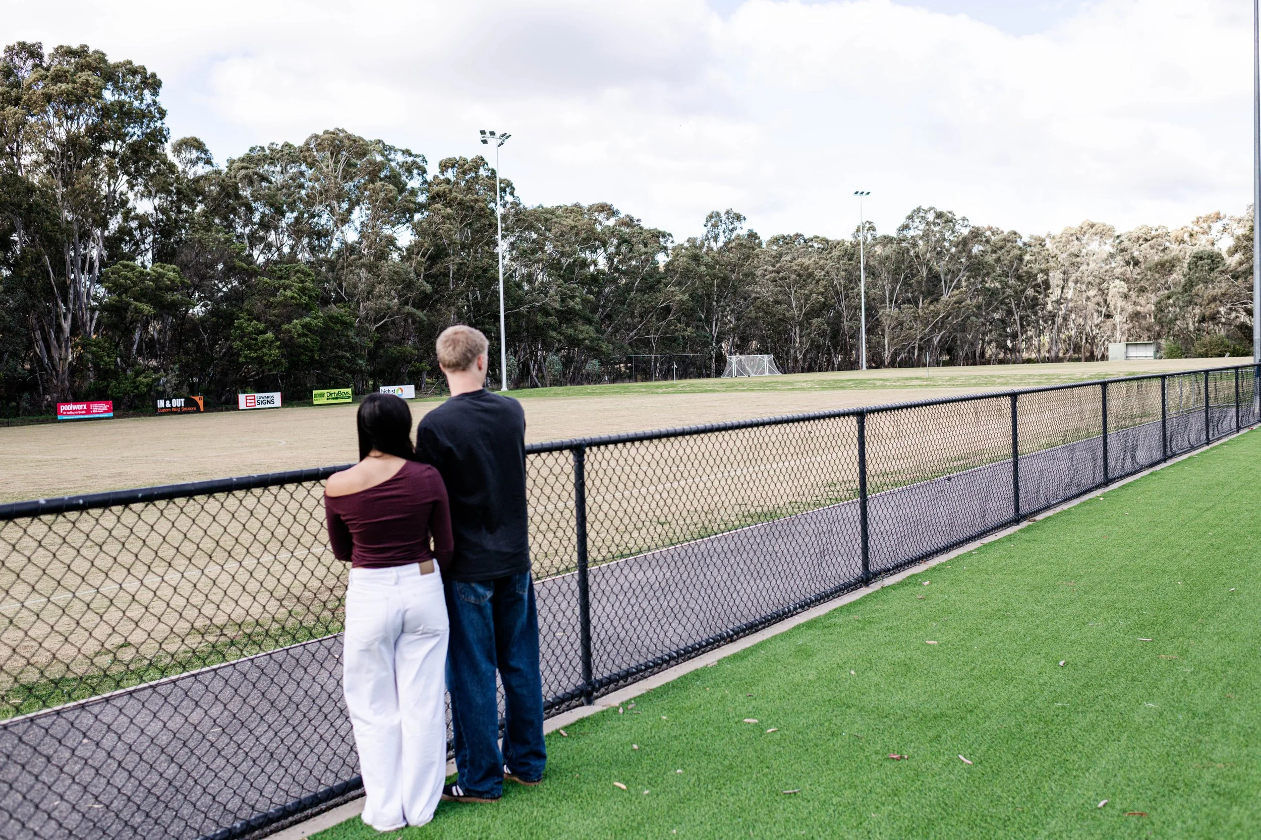 Quarry Hill Place provides access to local schools, including Quarry Hill Primary School, Spring Gully Primary School, and Bendigo Senior Secondary College within a 2-kilometre radius.