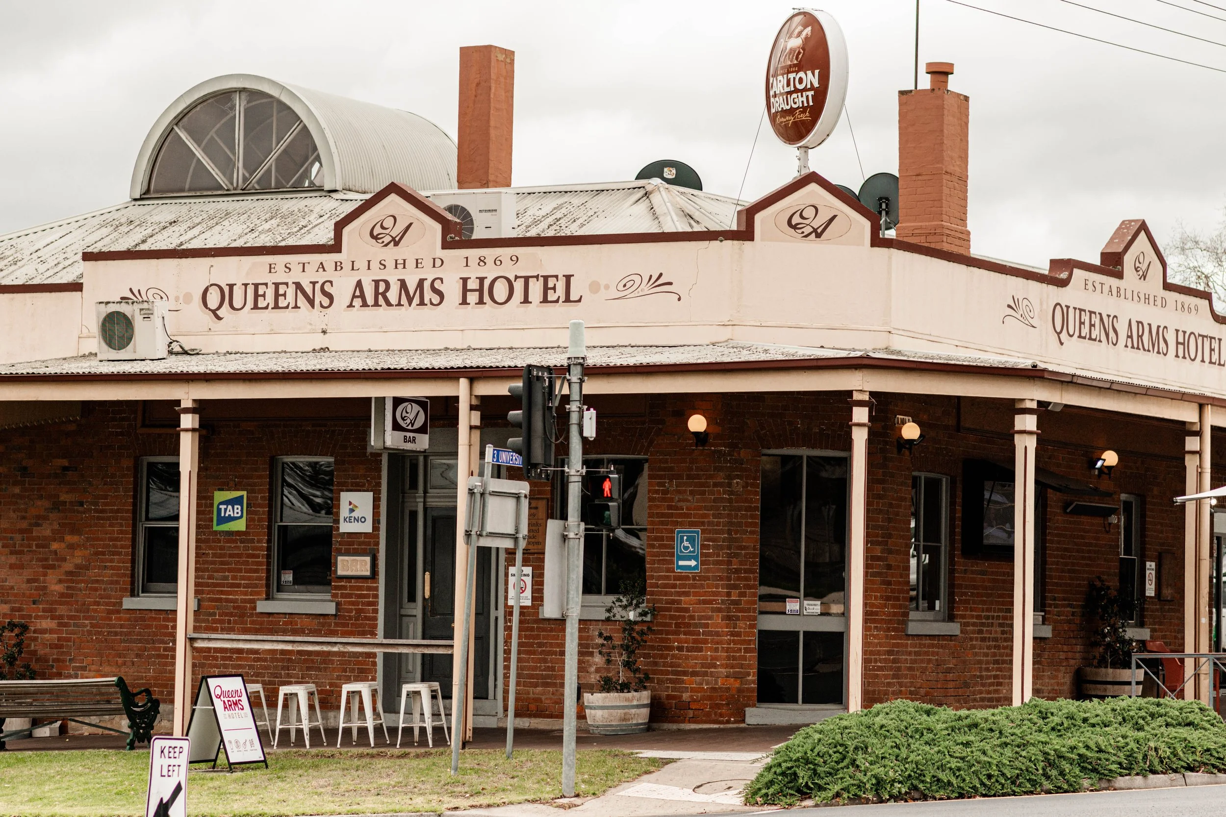 Queens Arms Hotel, established in 1869.