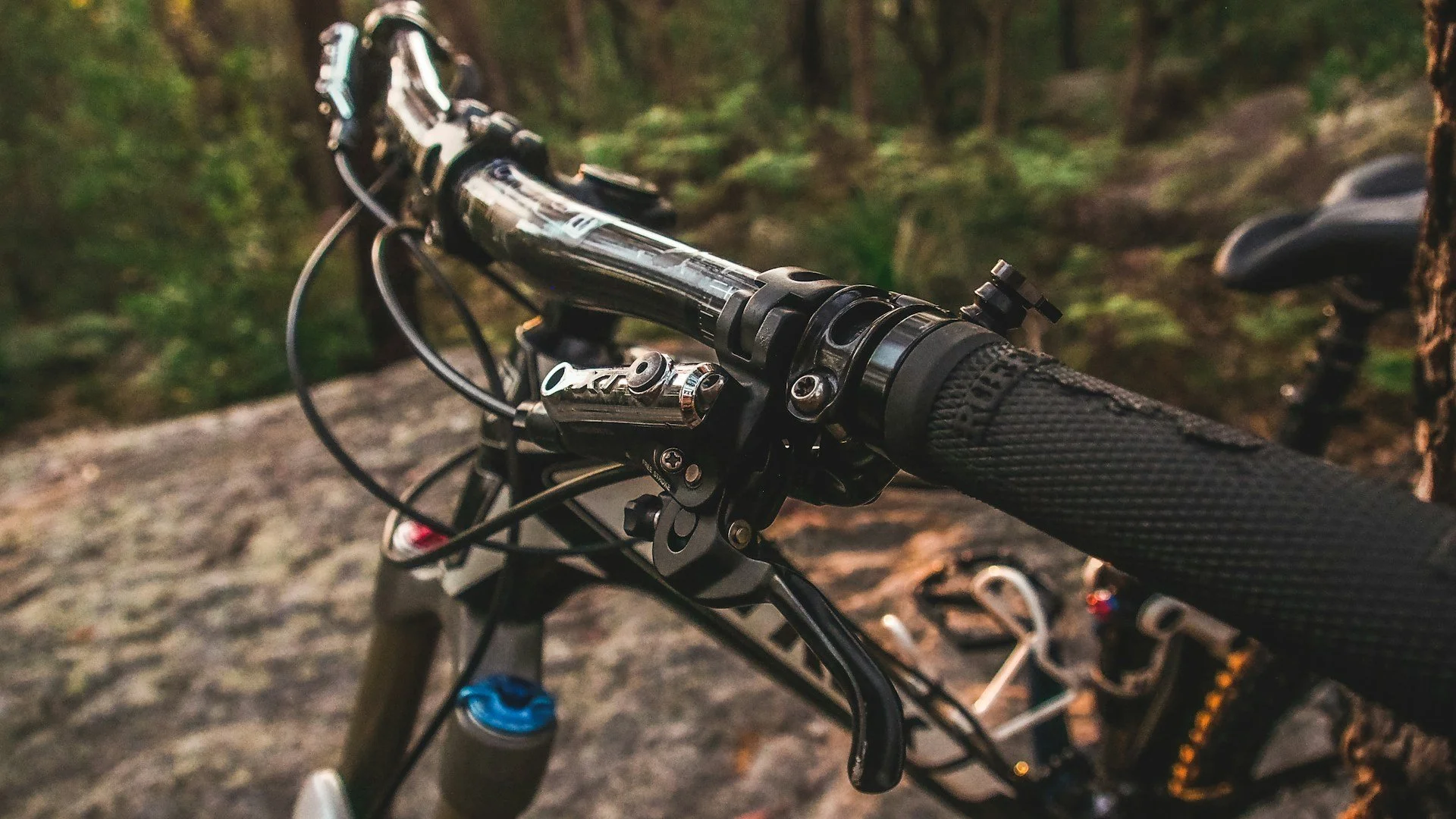 Biking tours in Queenstown.
