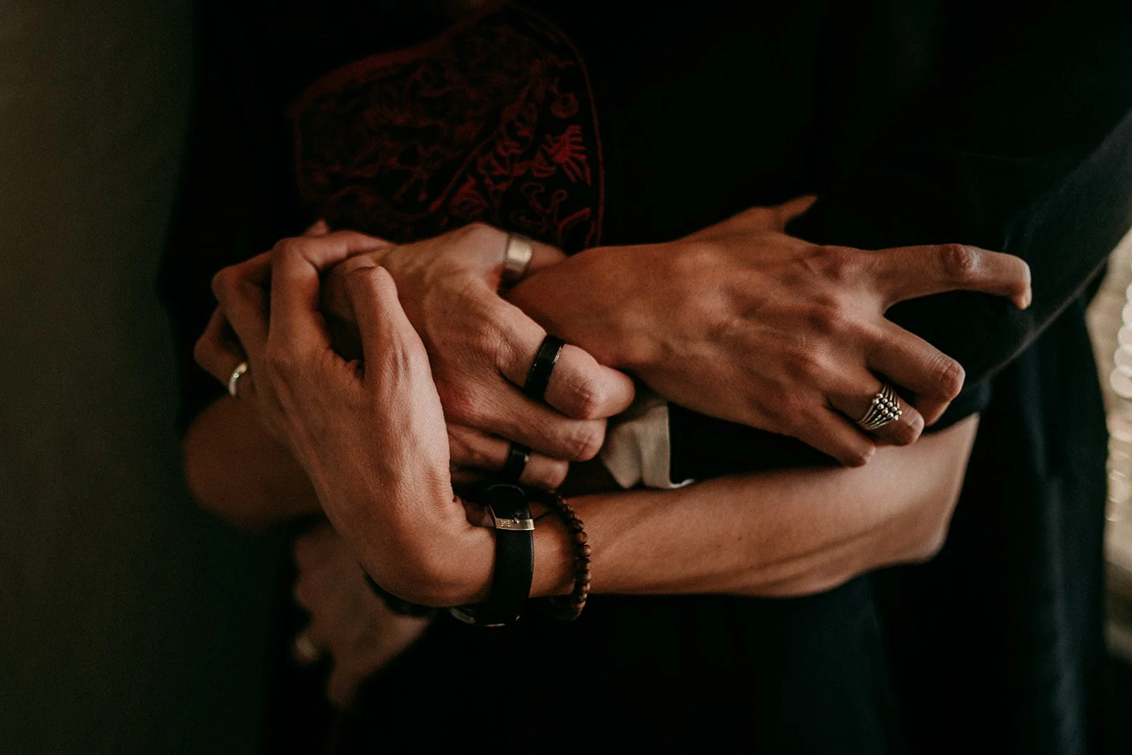 las-vegas-elopement-photography-weddings-by-qay37.jpg