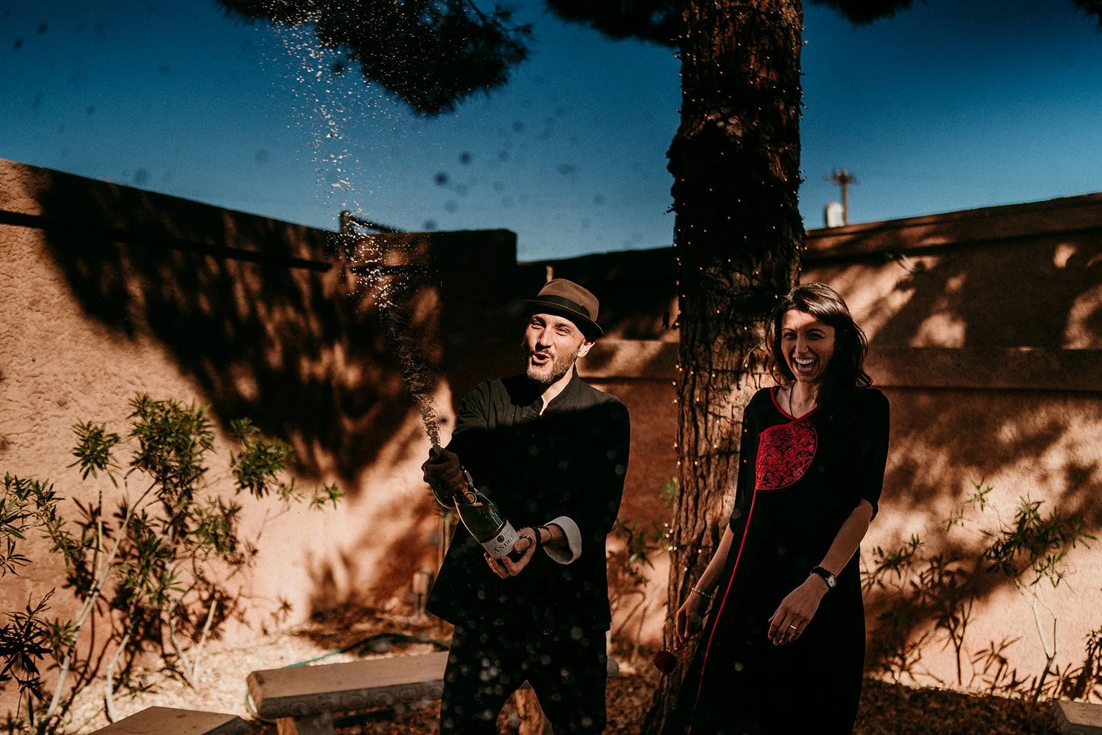 las-vegas-elopement-photography-weddings-by-qay20.jpg