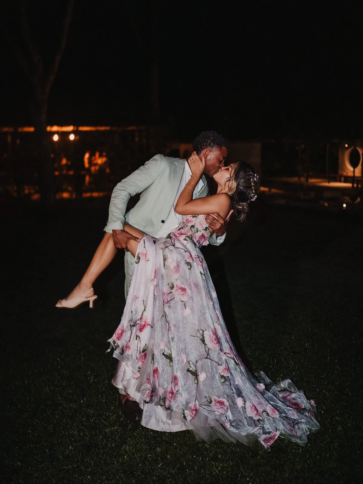 Tropical Romance | Janda Baik
