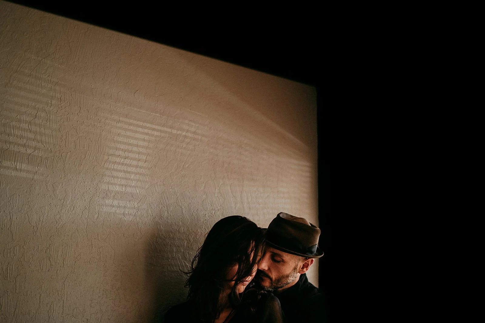 las-vegas-elopement-photography-weddings-by-qay41.jpg