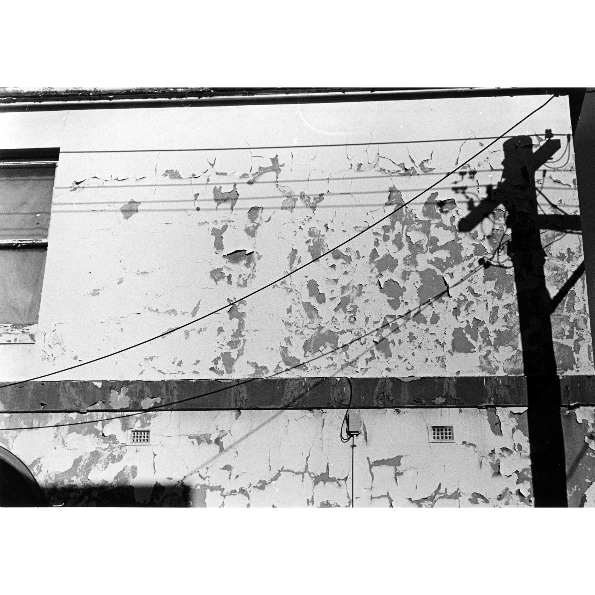 03 Aaron Siskind s.jpg