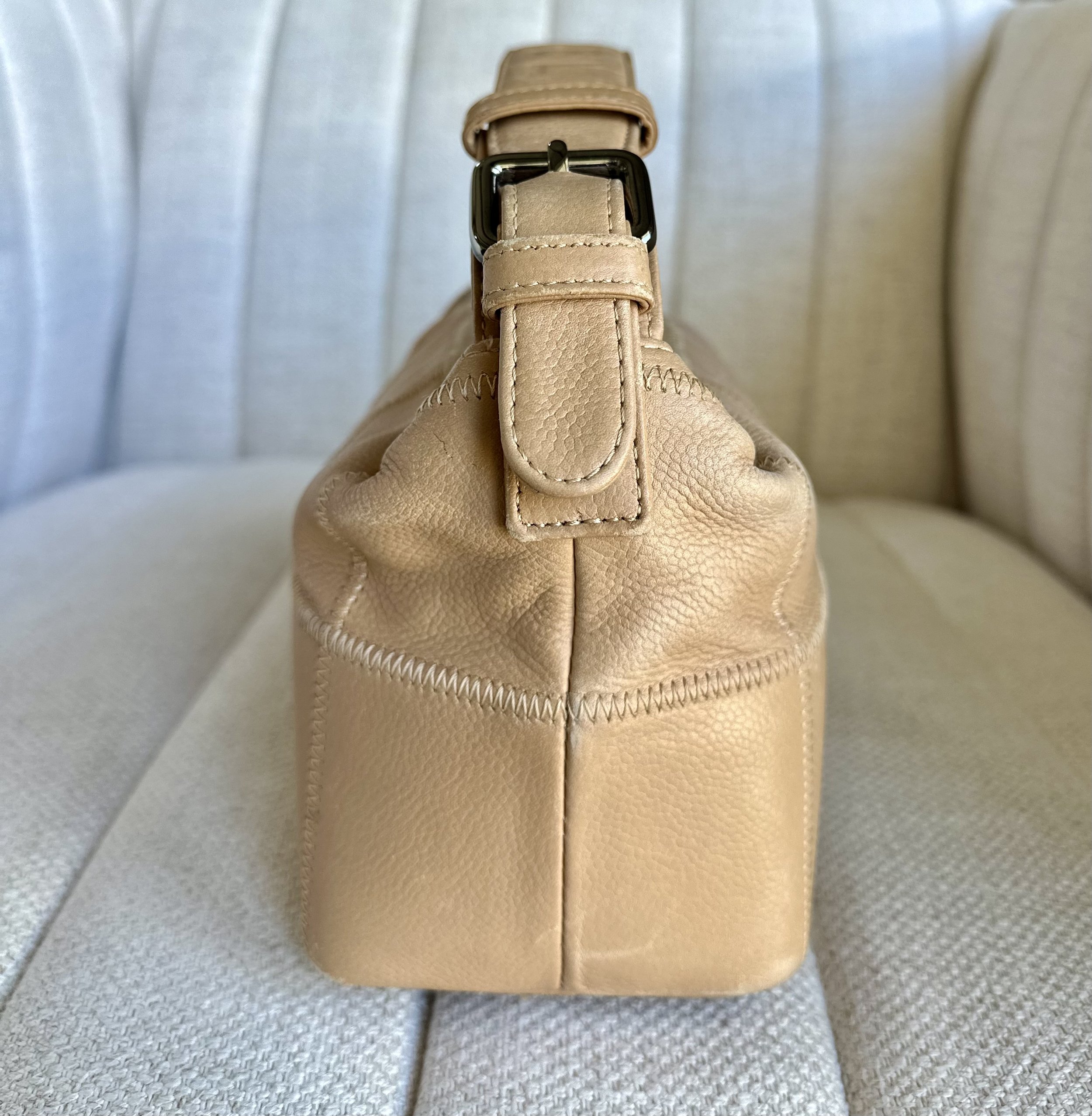 Chanel vintage shoulder bag structured base and gusset