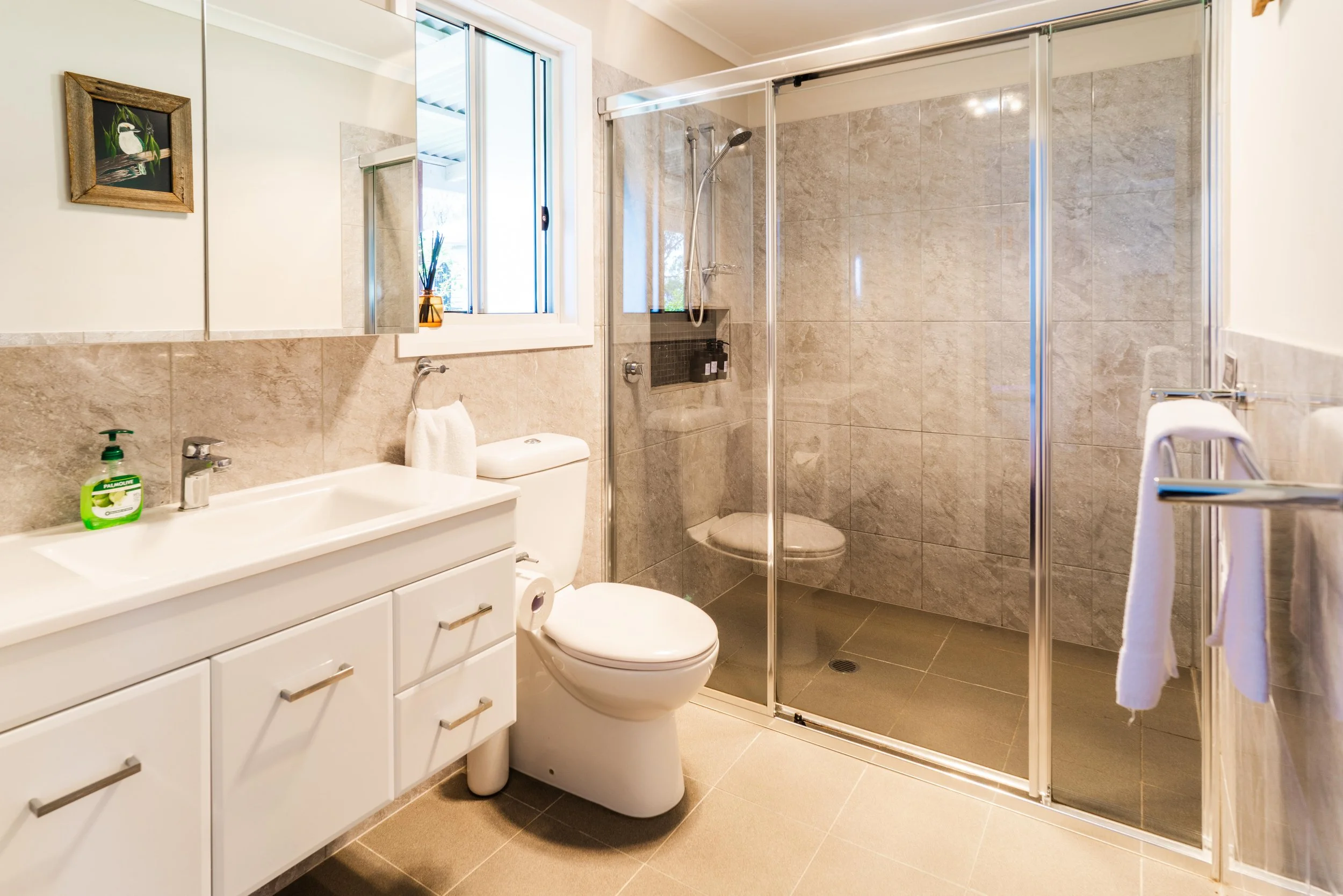 Cockatoo Bathroom.jpg