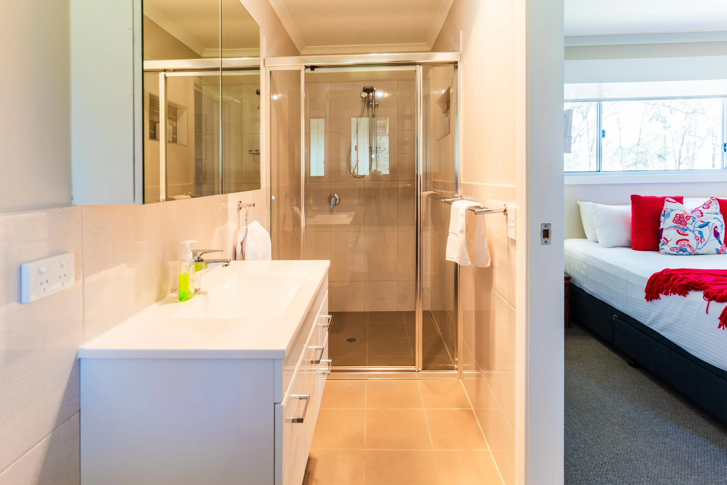 Gumnut Bathroom.jpg