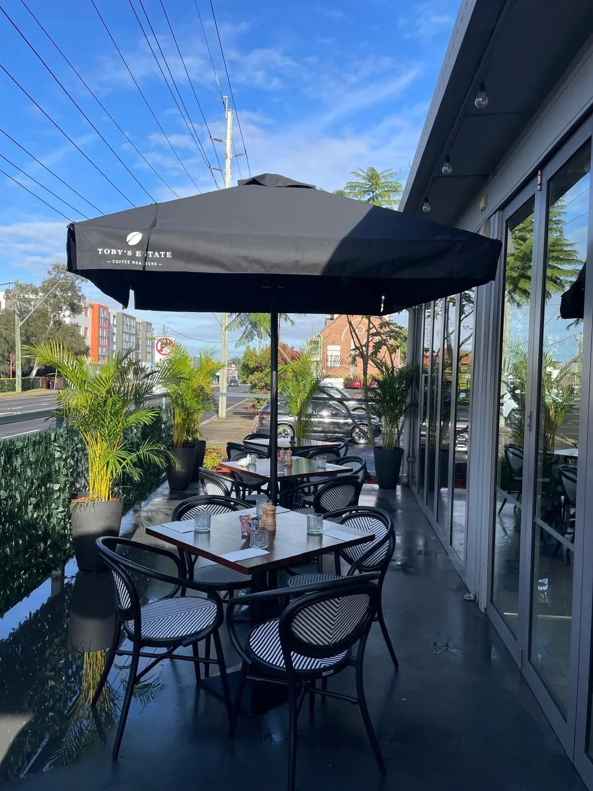 Outdoor area at Red Bridge Windsor