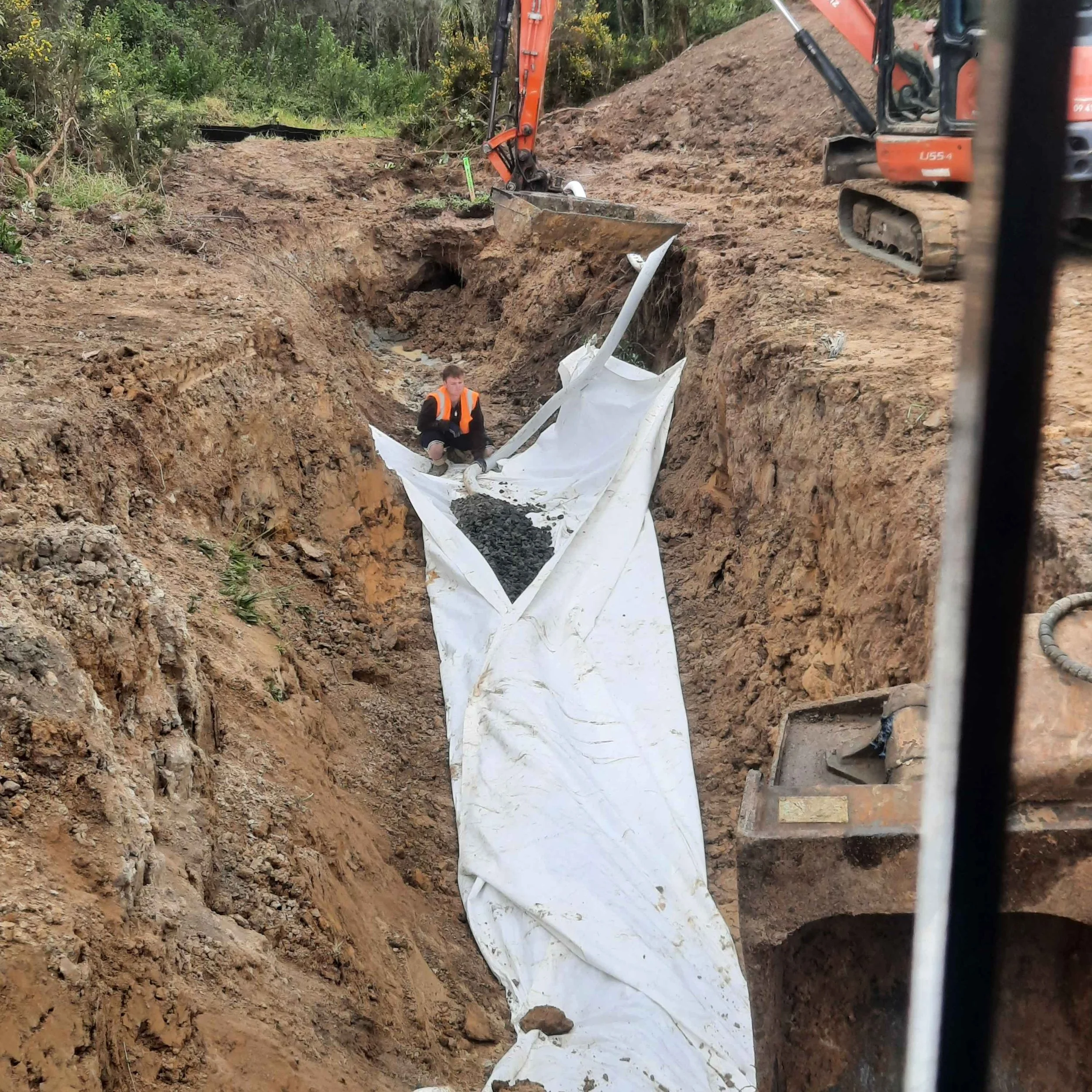 Our drainage team have been busy on our Massey job.
They have been working hard in the trenches to keep the job ahead of schedule.
Client is happy with the progress, which is a credit to the team.

#doingthemahi #teamwork #happyclient #civilconstruct
