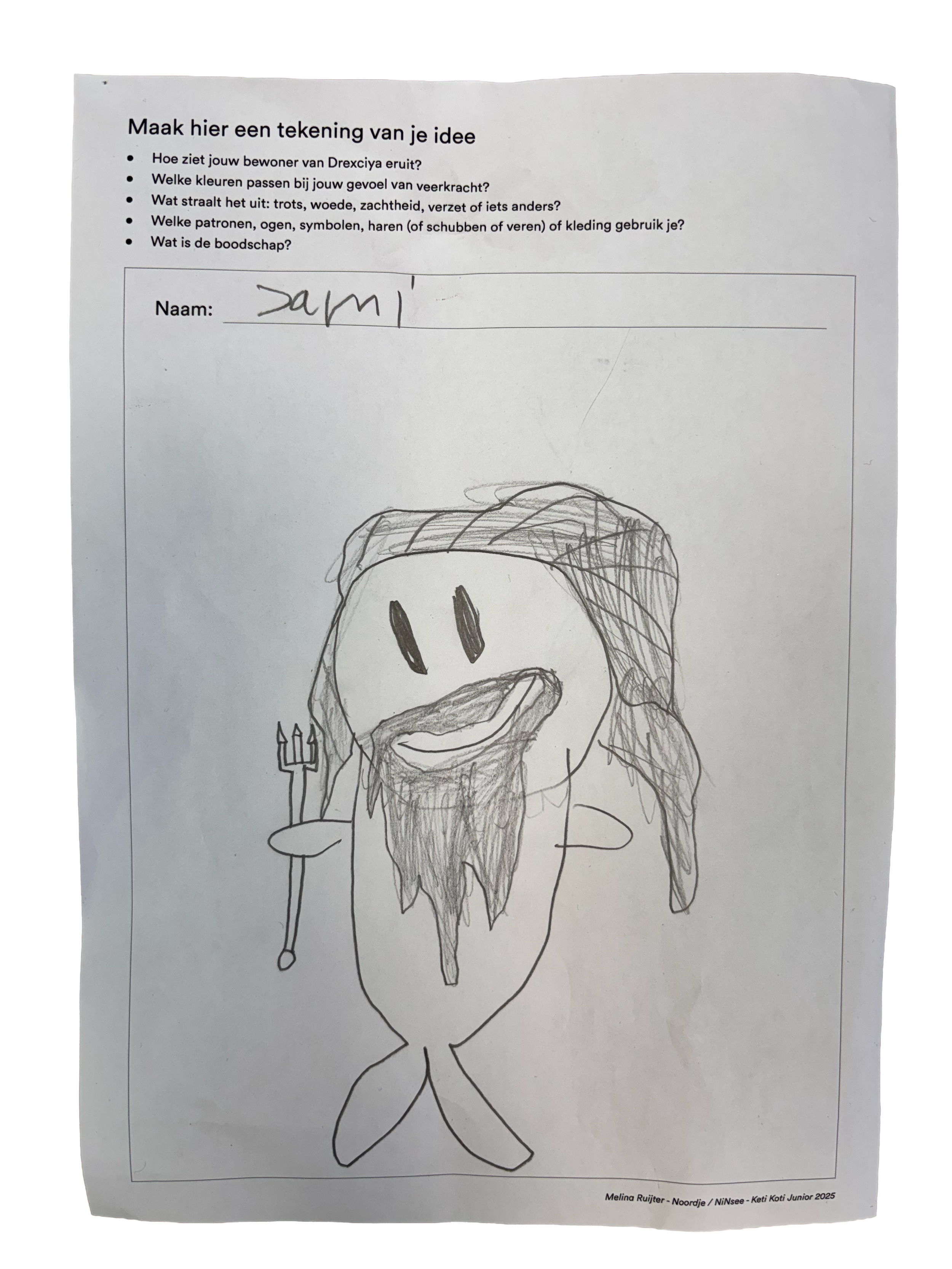 A child's drawing of a person with a beard, long hair, and holding a trident. The drawing is on a piece of paper with Dutch text about creating a costume, and the name Melina Ruijter is written at the bottom.