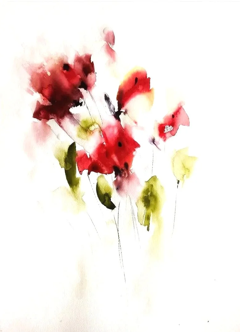 Un bouquet de fleurs peint à l'aquarelle avec des couleurs principalement rouges, roses, verts et un fond blanc.
