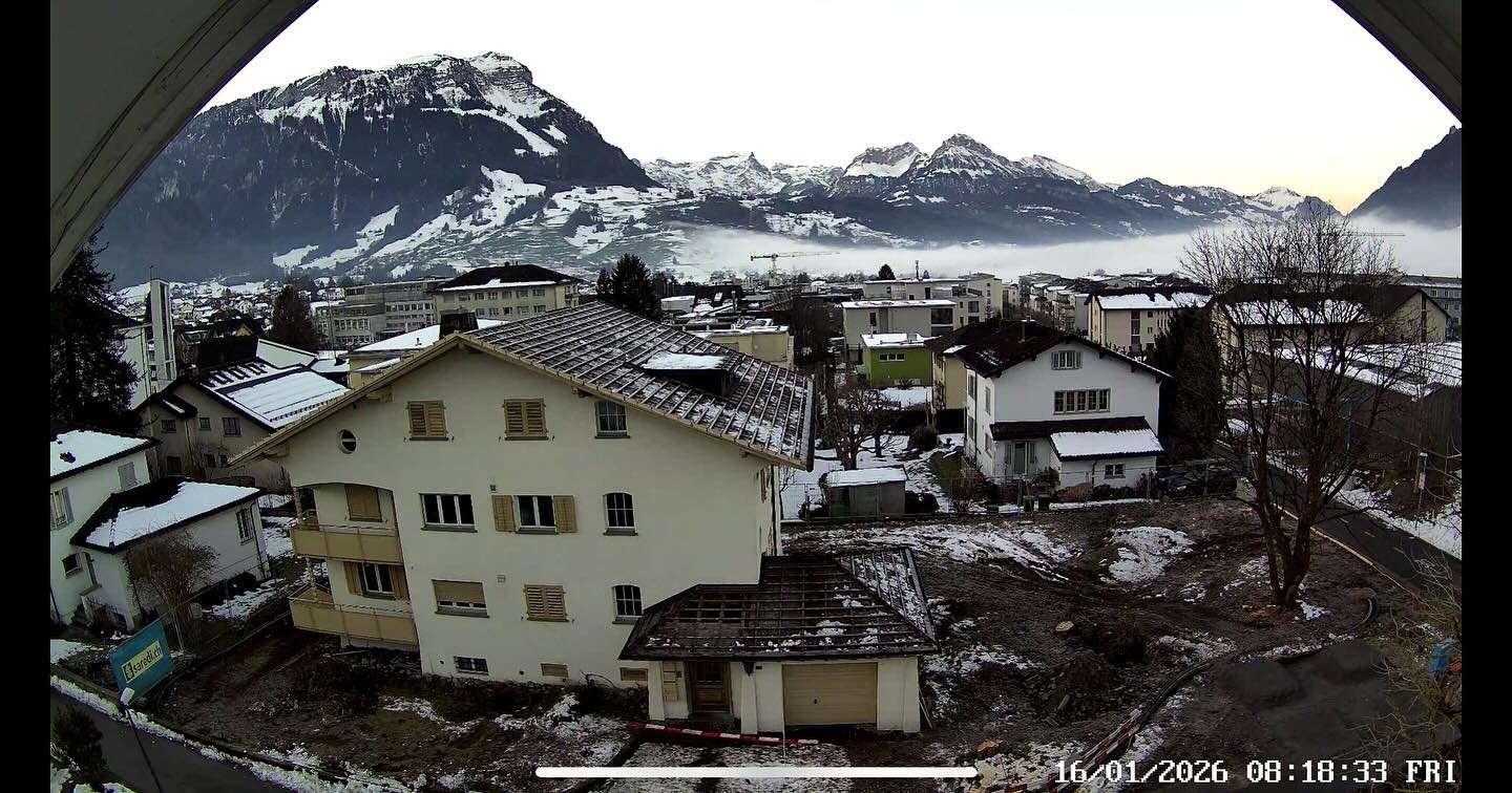 Baustart MFH L&uuml;cken in Schwyz.