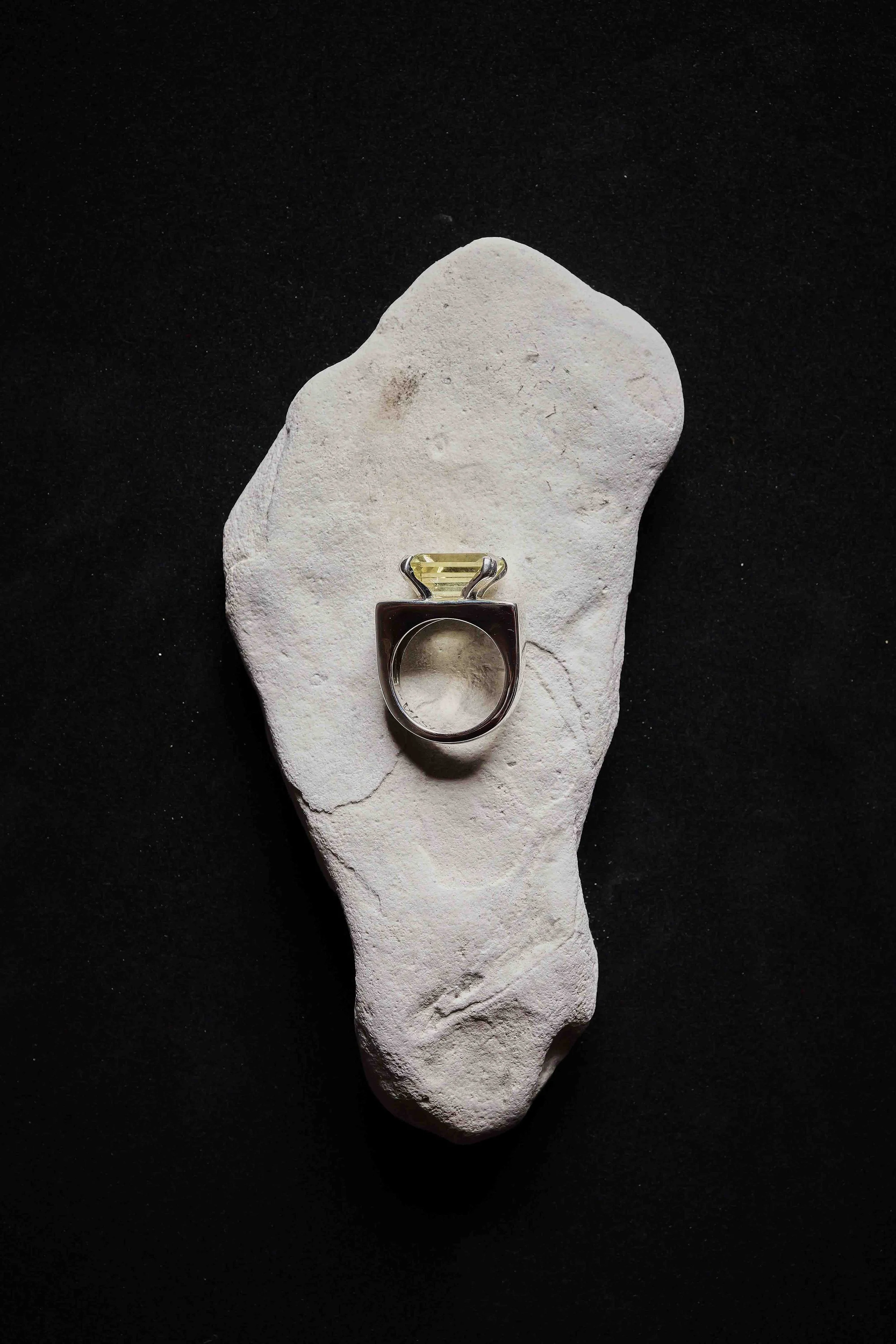 CITRINE RING