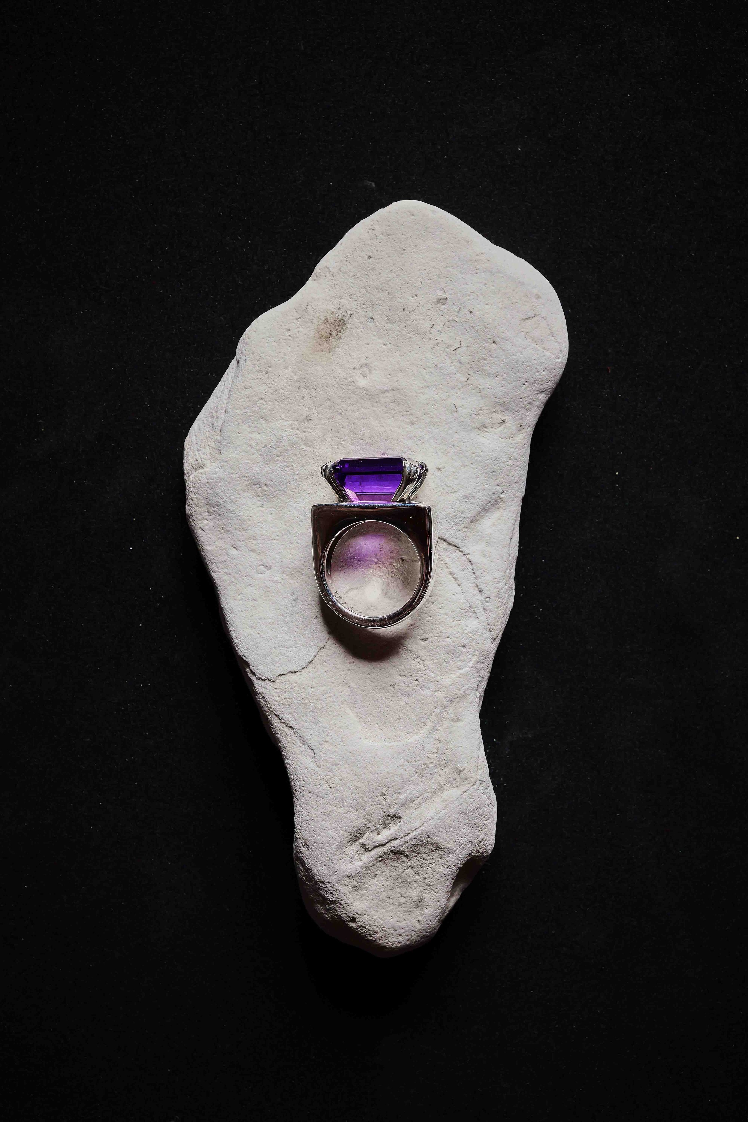 AMETHYST RING