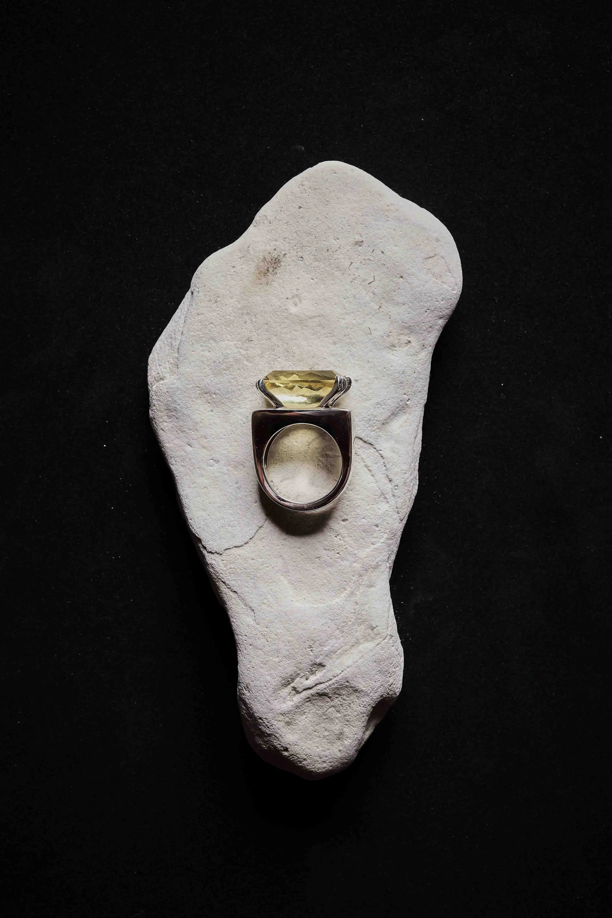 CITRINE RING