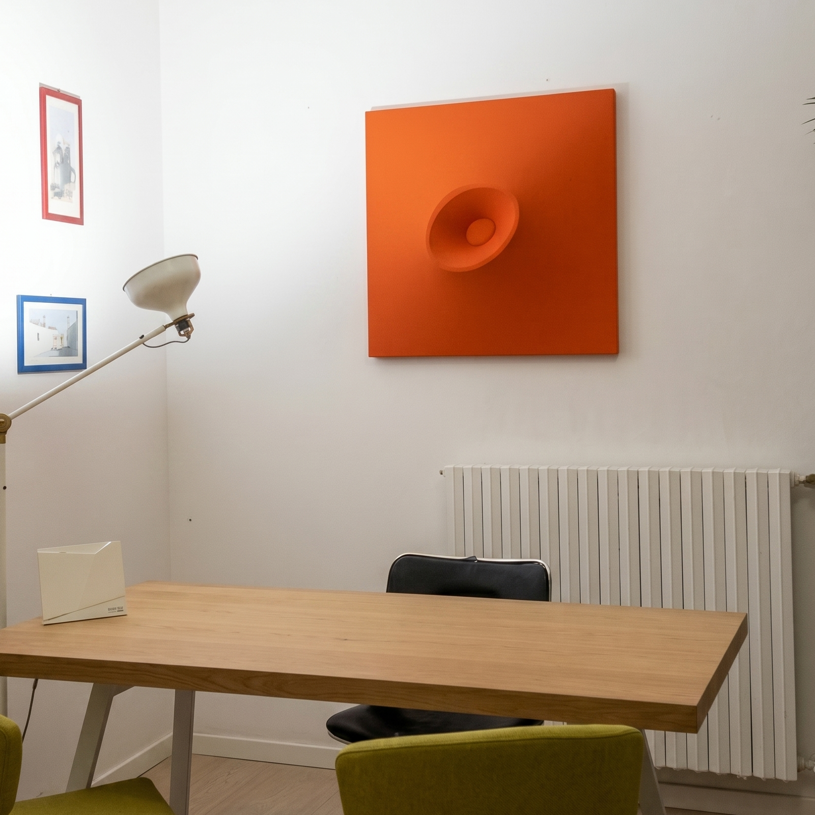 Orange extroflessed artwork by Alessandro Butera, bespoke 3D parietal wall sculpture for contemporary luxury interiors, private collection