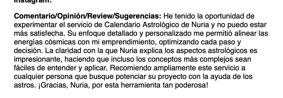 Texto en español que expresa opinión positiva sobre un servicio de calendario astrológico personalizado, destacado por su claridad y utilidad para comprender conceptos astrológicos complejos.