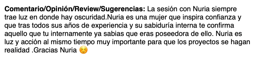 Texto en español que comenta una sesión con Nuria, destacando su confianza, experiencia y sabiduría interior.