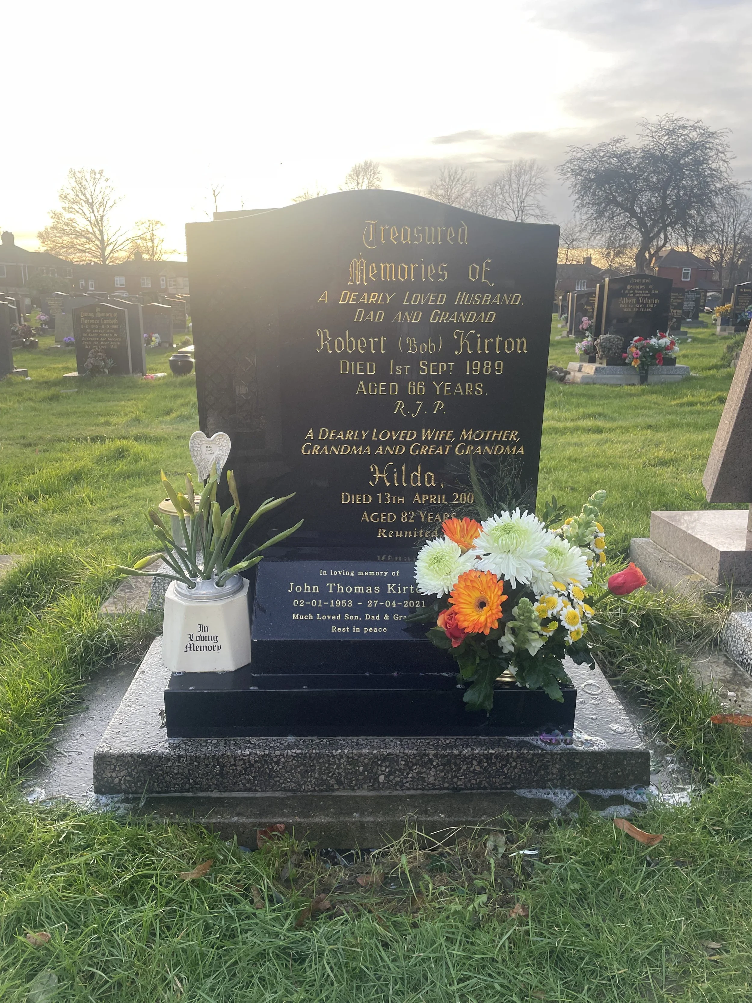 Gravesite, Memorial