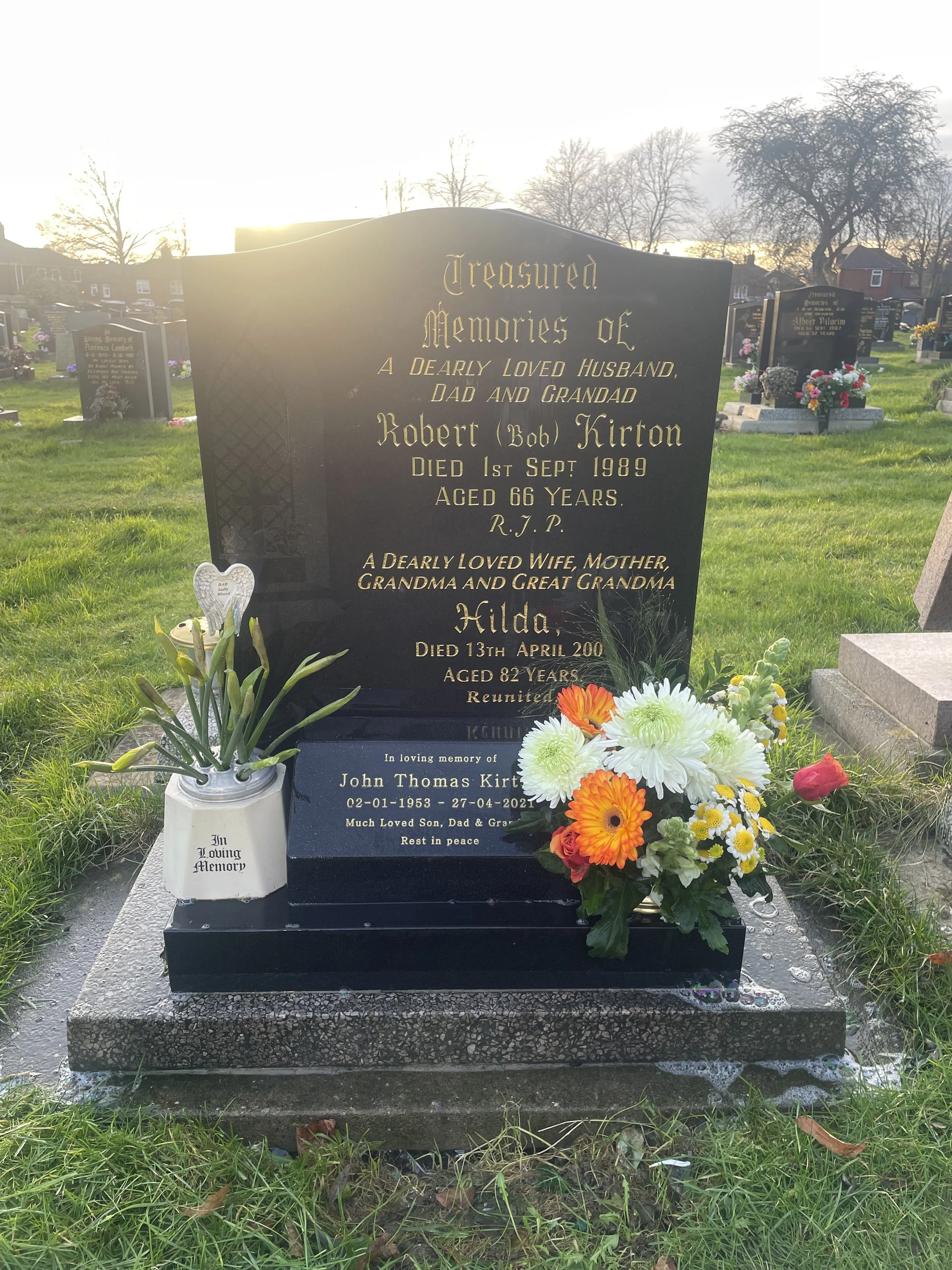 Gravesite, Memorial