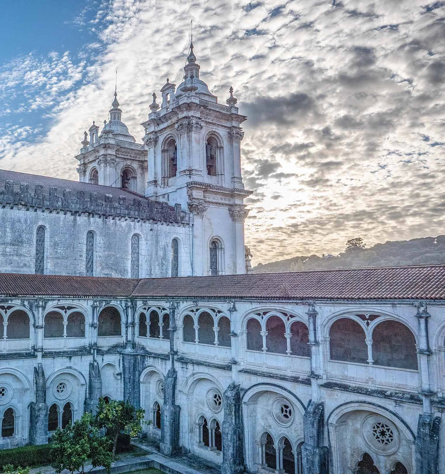 MonasteryOfAlcobaca_L1023141.jpg