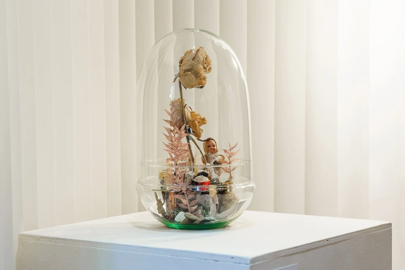Composizioni Immaginate bloom room yansu wang02.jpg