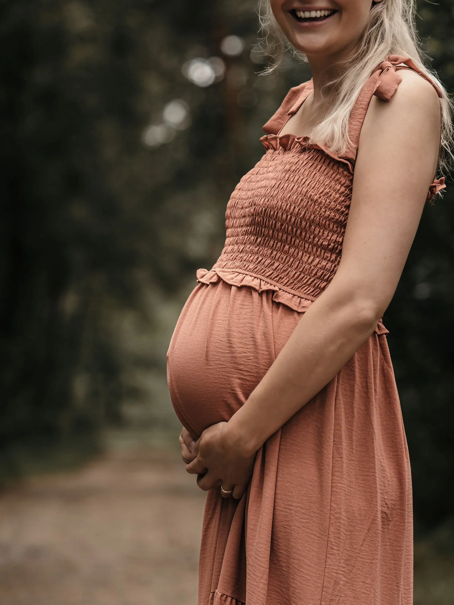 zwangerschapsshoot vrouw eerste x zwanger
