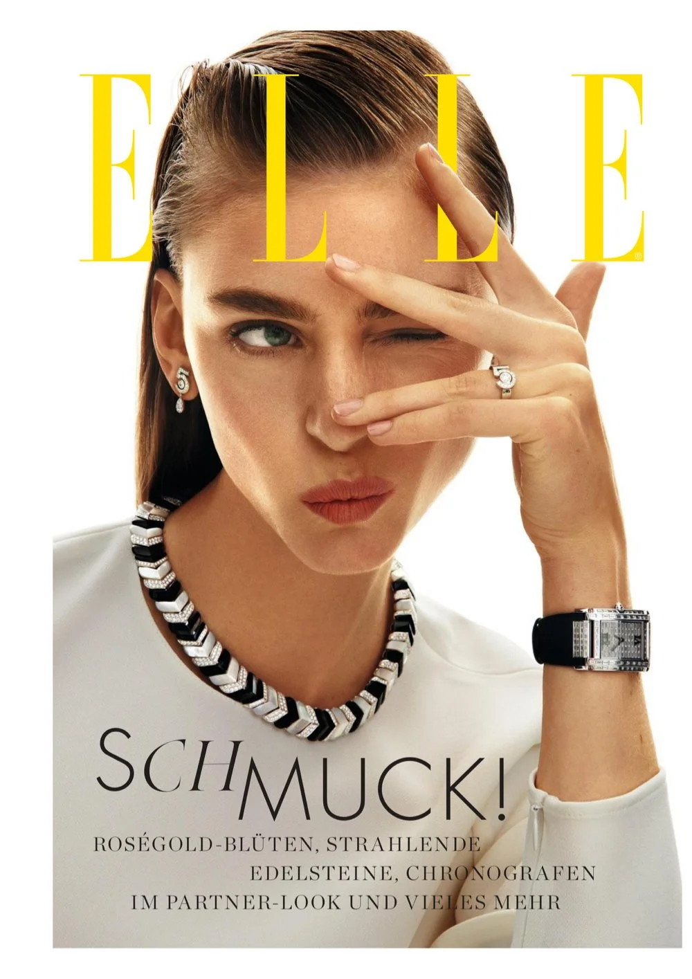 ELLE_11_21_Cover.jpg