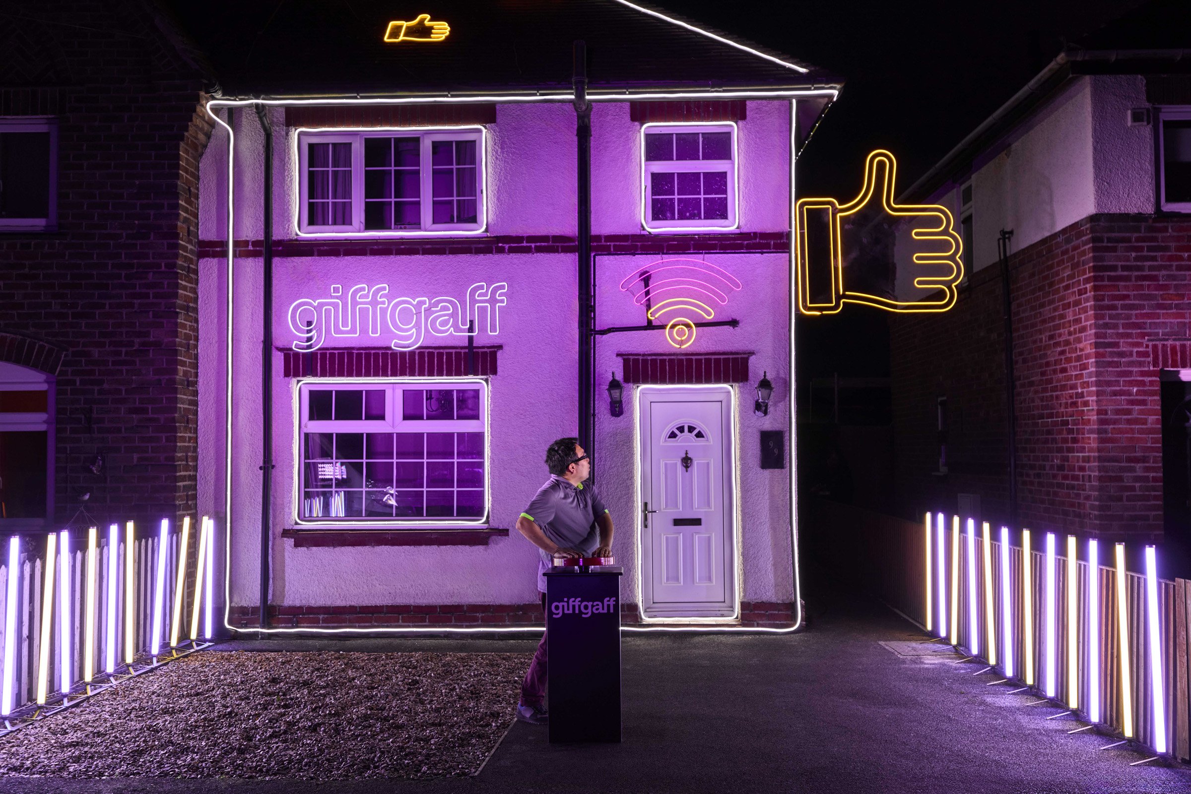 Copy of giffgaff Switch-On 17.jpg